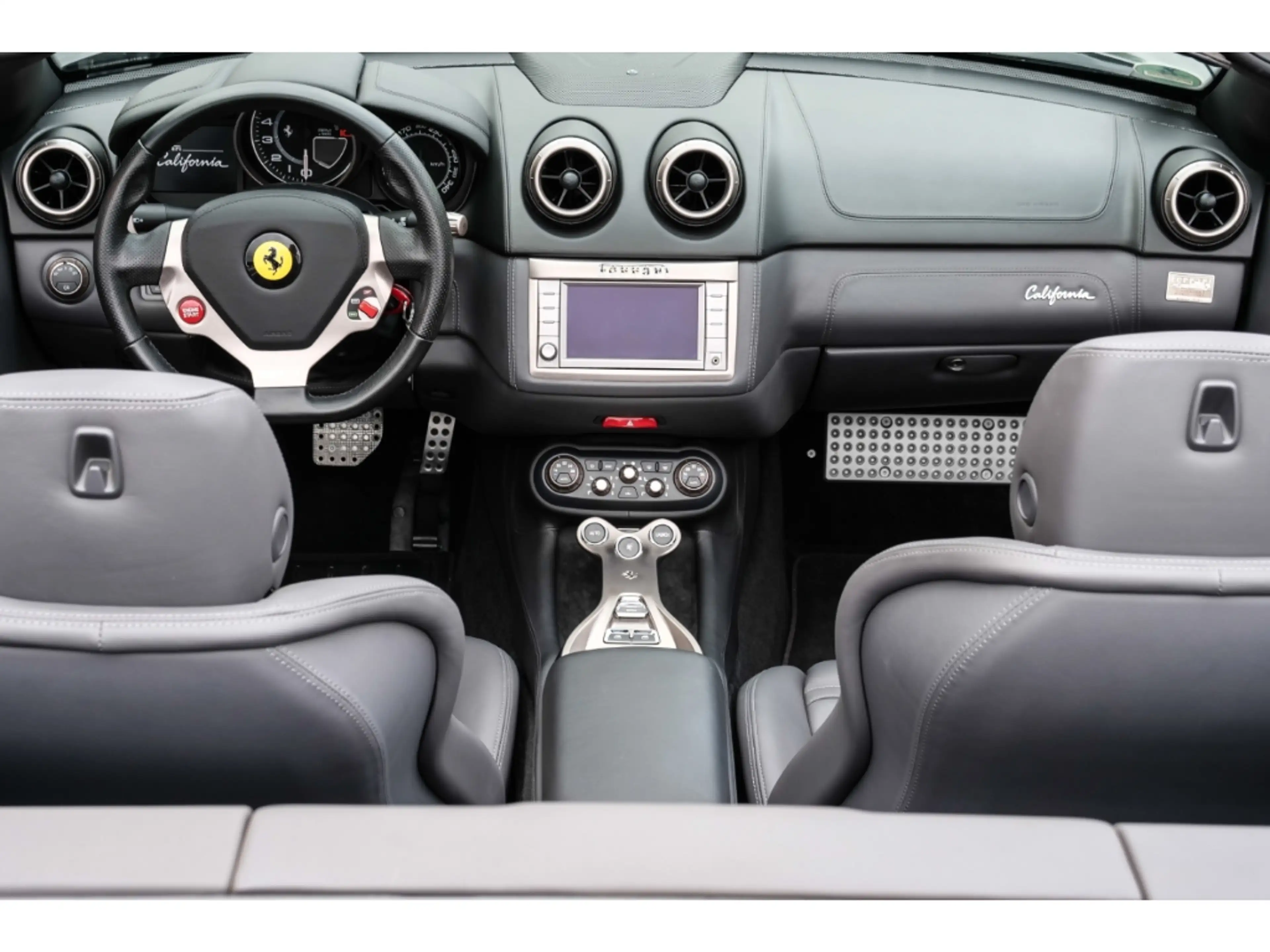 Ferrari California ***FERRARI KÖLN - OFFICIAL DEALER*** — photo 12