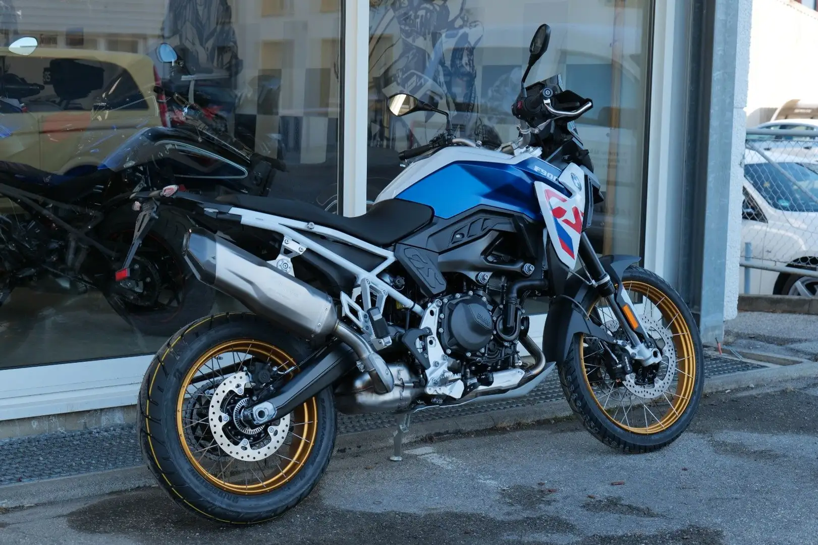 BMW F 900 GS Style Trophy Oil Inclusive 3/30 Bílá - 2