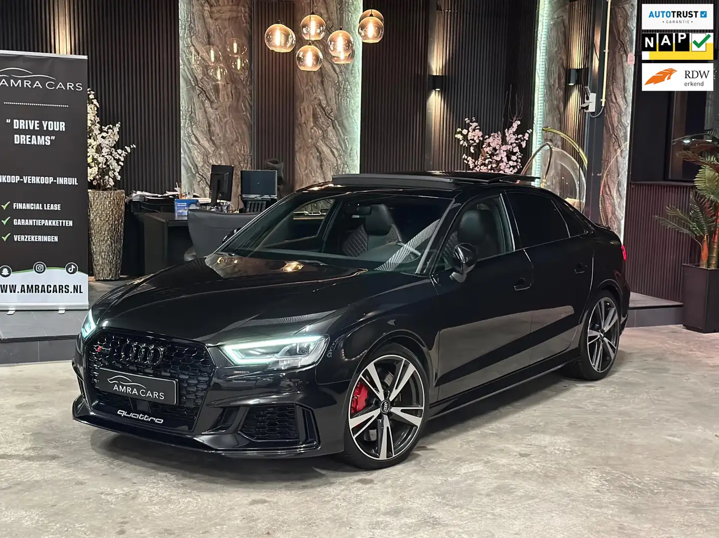 Audi RS3 A3 Limousine 2.5 TFSI quattro|PANO|BOMVOL|ABT|DEAL Zwart - 1