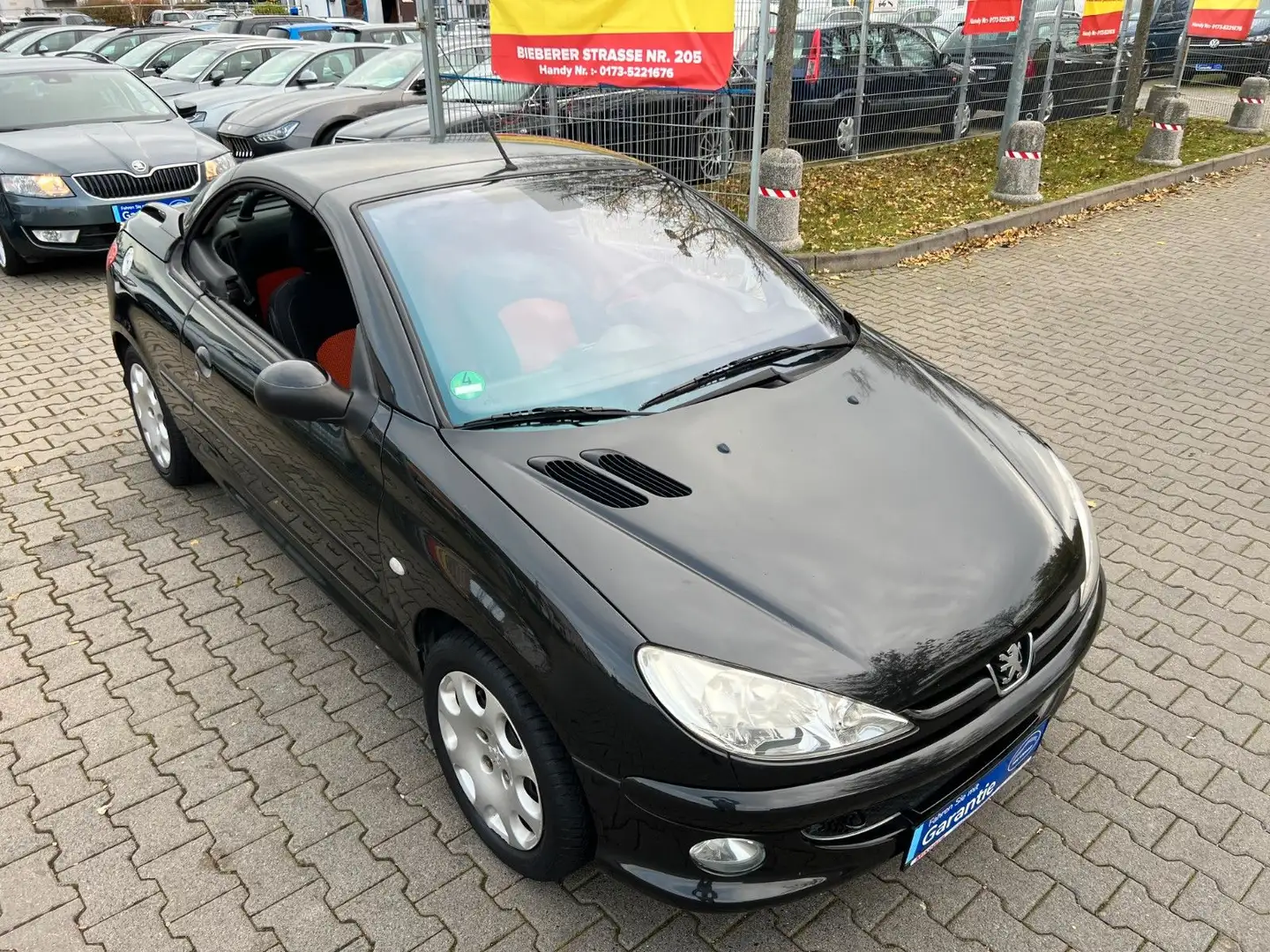 Peugeot 206 CC Cabrio Tendance 110 KLIMAAUTOMATIK*1.HAND Noir - 1