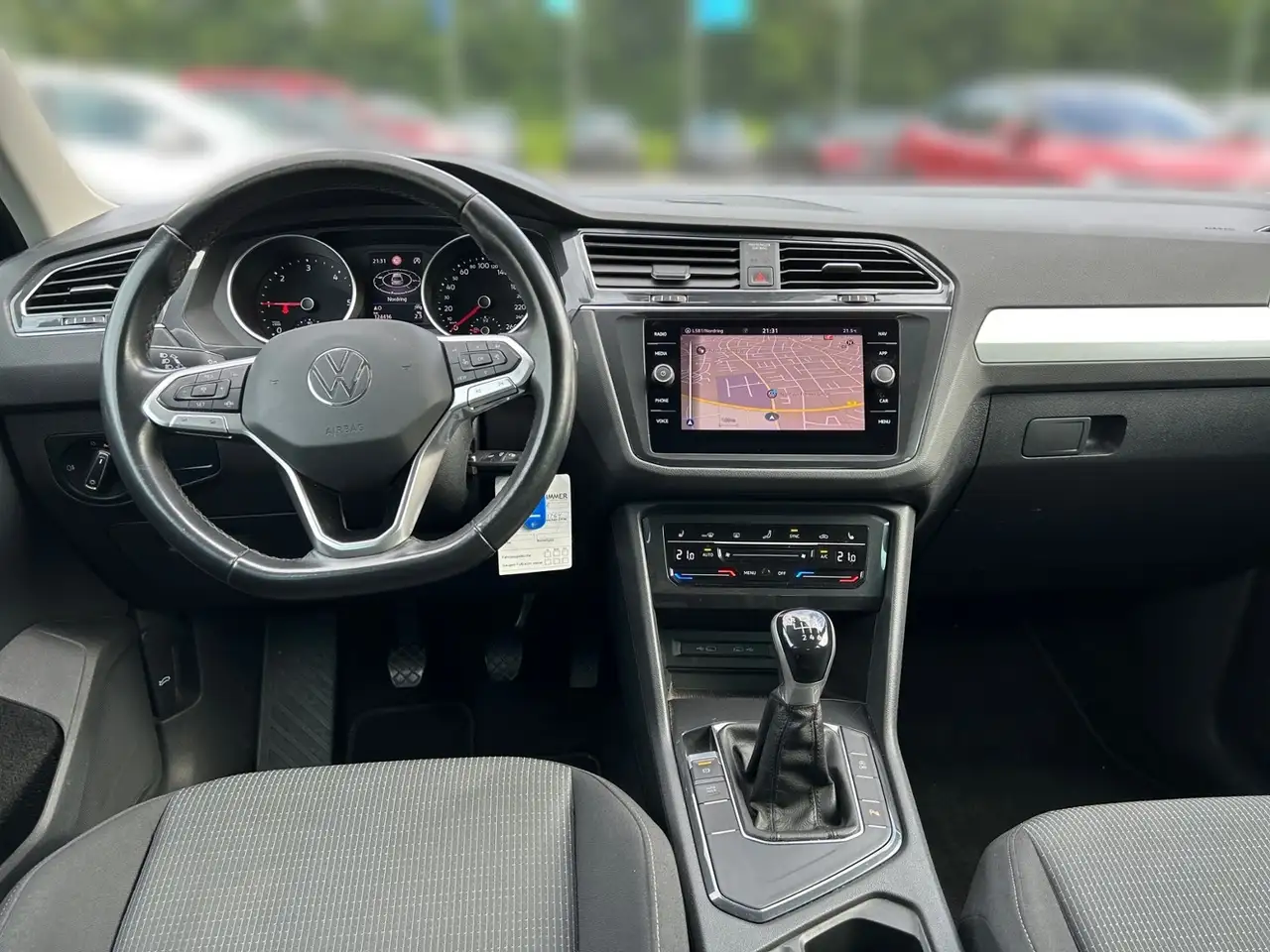 Volkswagen Tiguan 2.0 TDI +AHK +LED +ACC +NAVI +SHZ +17" +APP-CONN, миниатюра 11