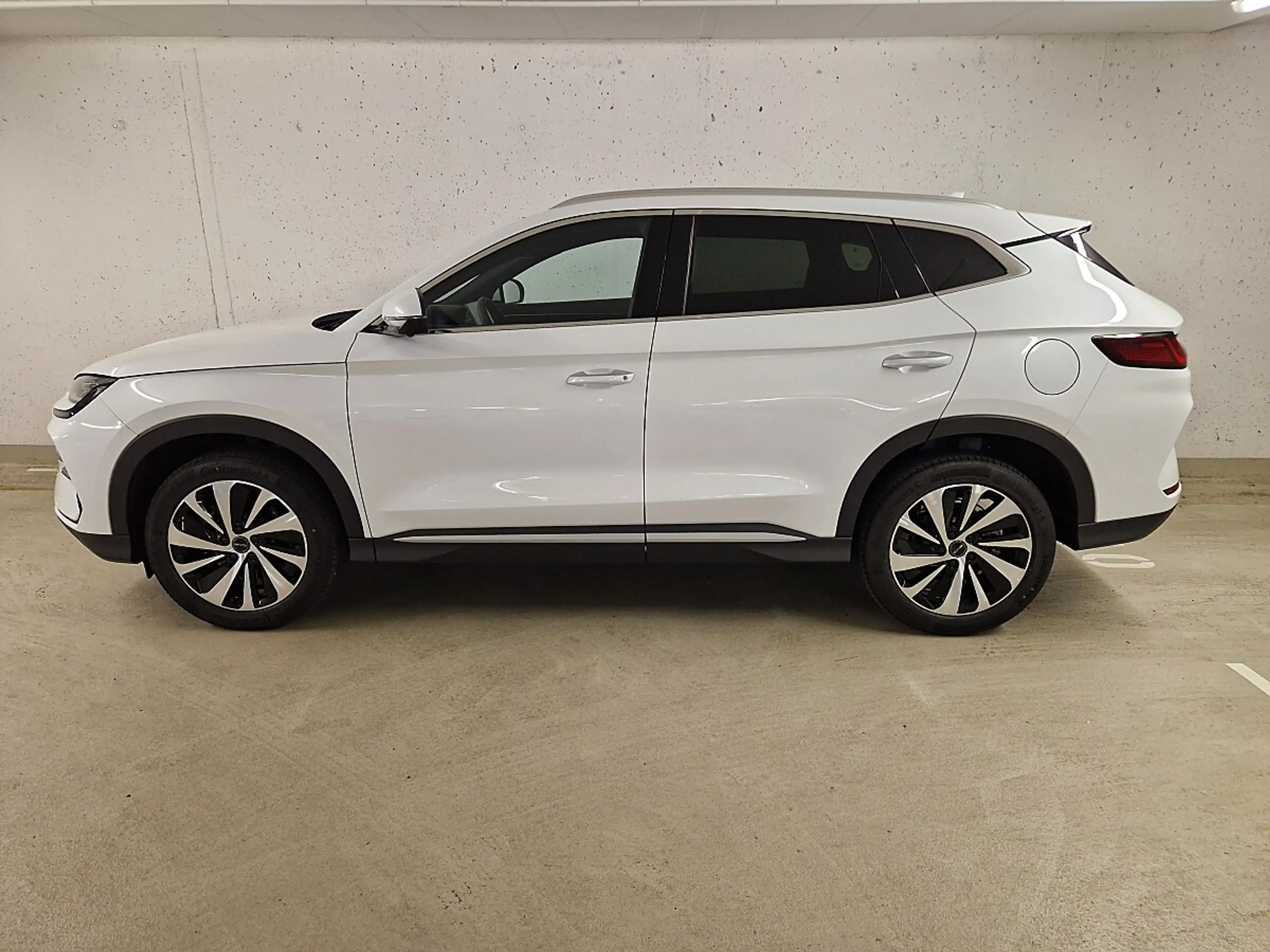 BYD Seal U DM-i PHEV 18,3kWh AWD Design Österreich Paket !... — photo 3