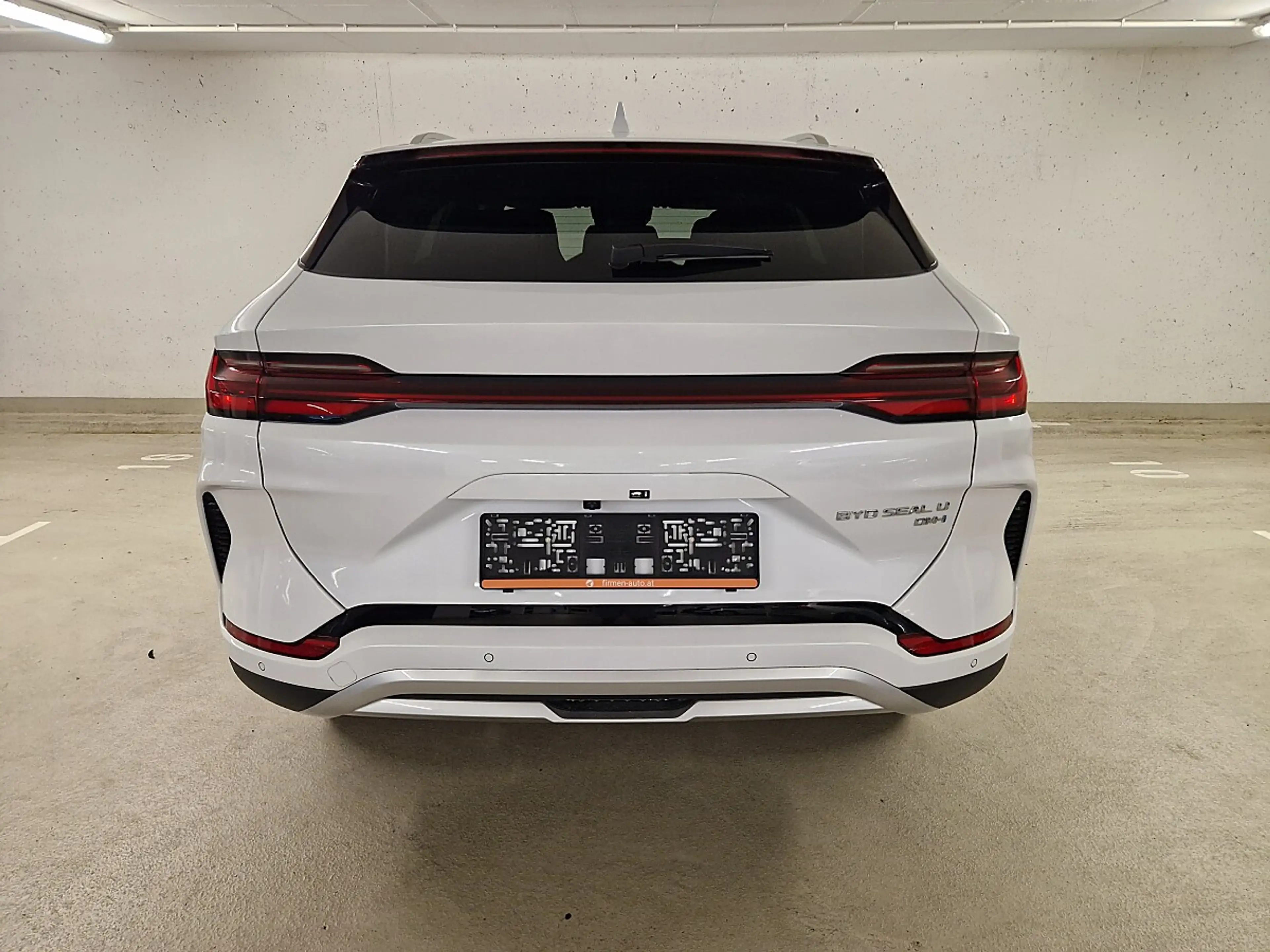 BYD Seal U DM-i PHEV 18,3kWh AWD Design Österreich Paket !... — photo 6