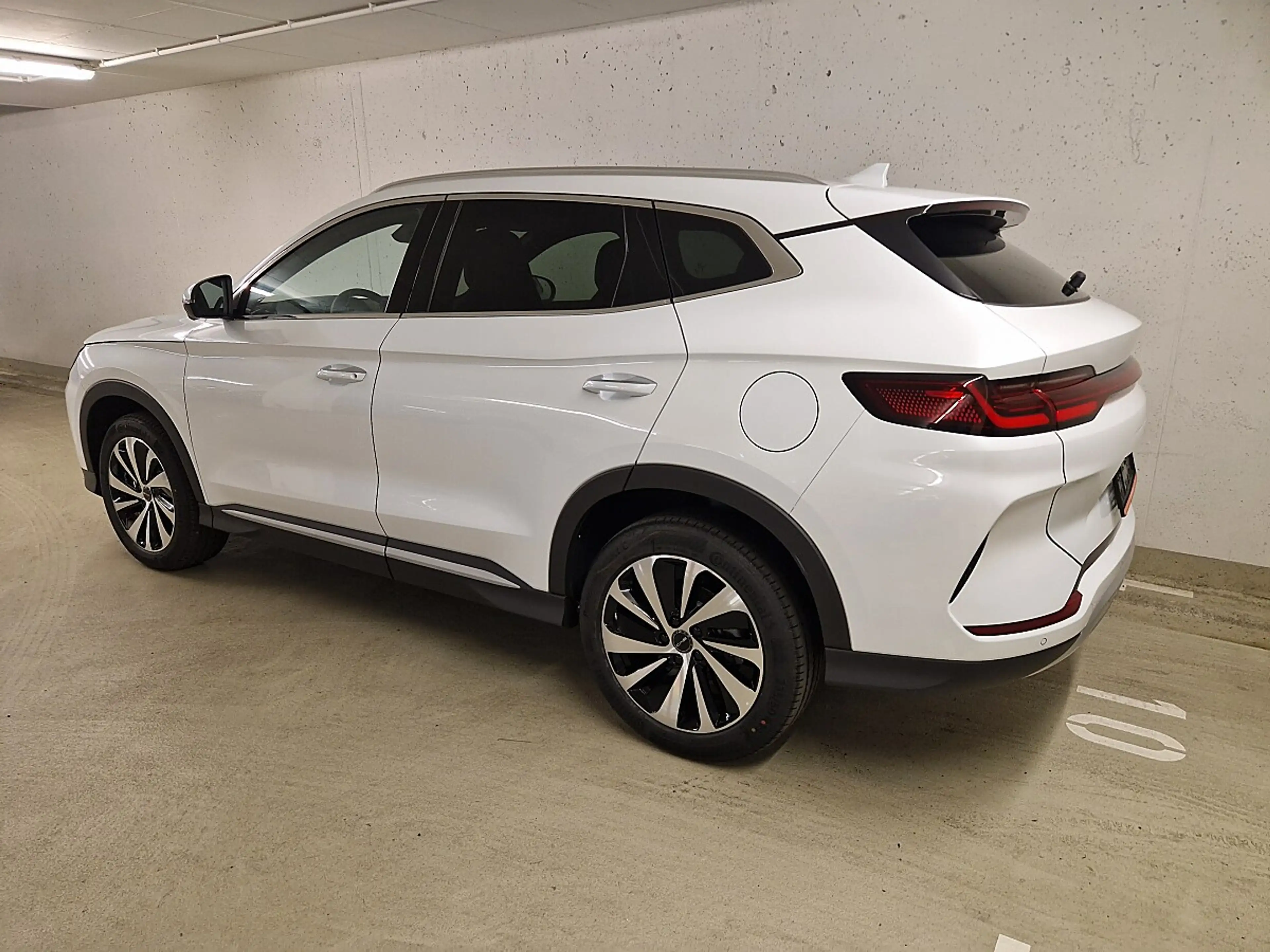 BYD Seal U DM-i PHEV 18,3kWh AWD Design Österreich Paket !... — photo 4