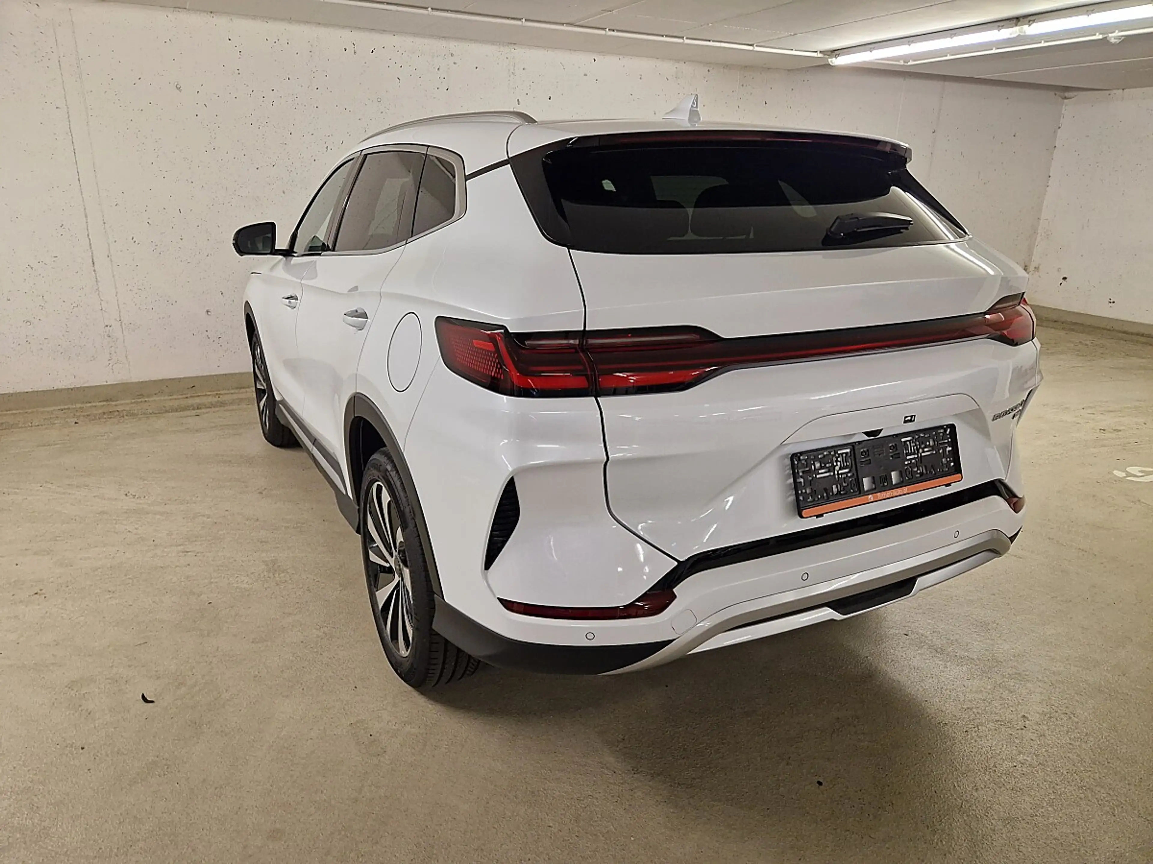 BYD Seal U DM-i PHEV 18,3kWh AWD Design Österreich Paket !... — photo 5
