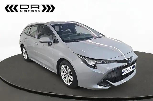 Toyota Corolla view 2