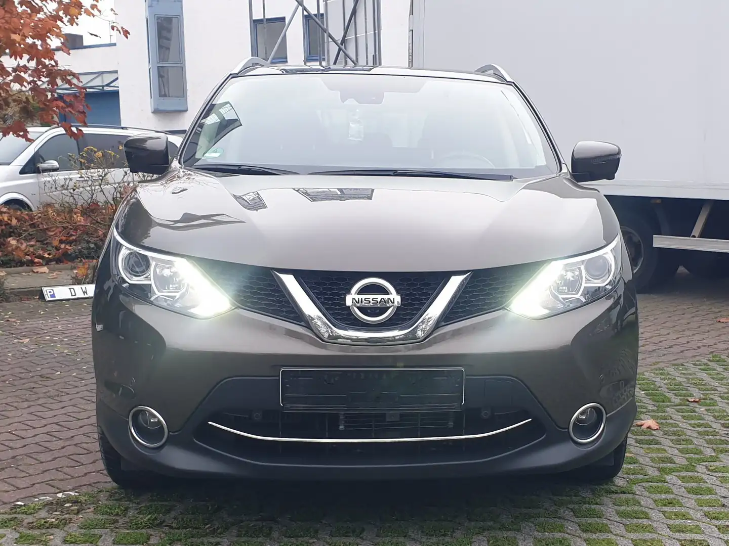 Nissan Qashqai N-Connecta Braun - 1