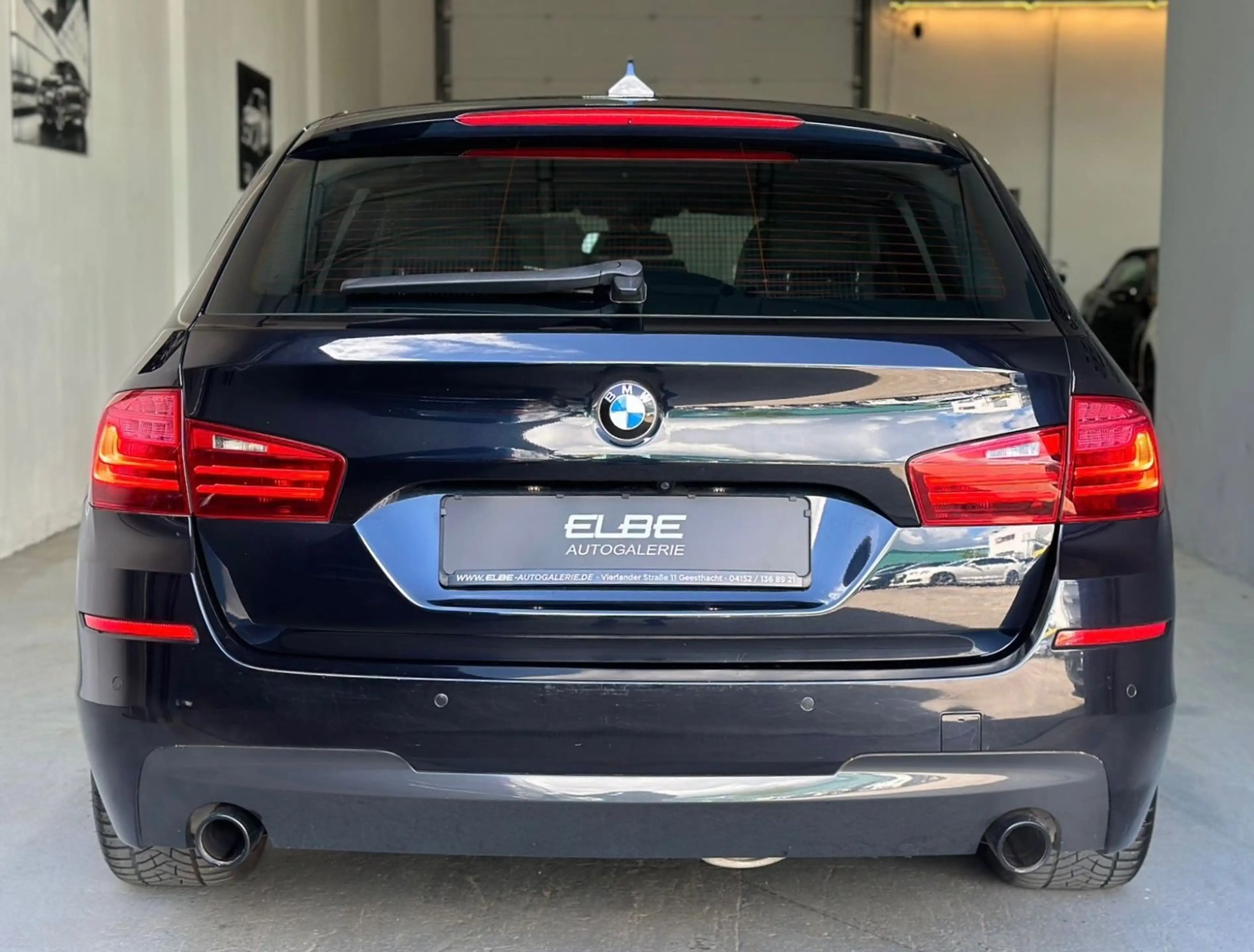 BMW 535 d Touring xDrive M-Sport Voll M-Paket — photo 10