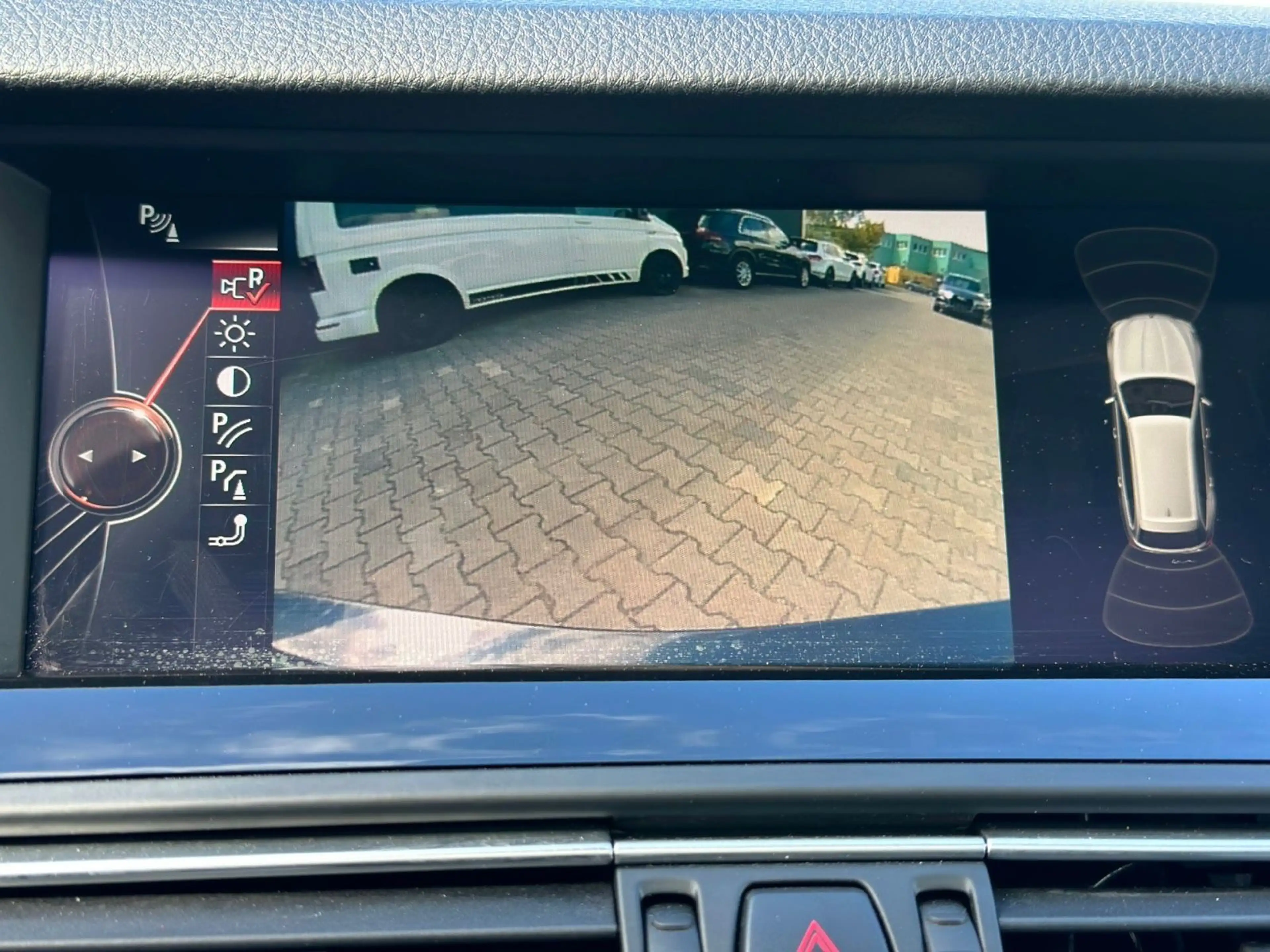 BMW 535 d Touring xDrive M-Sport Voll M-Paket — photo 14