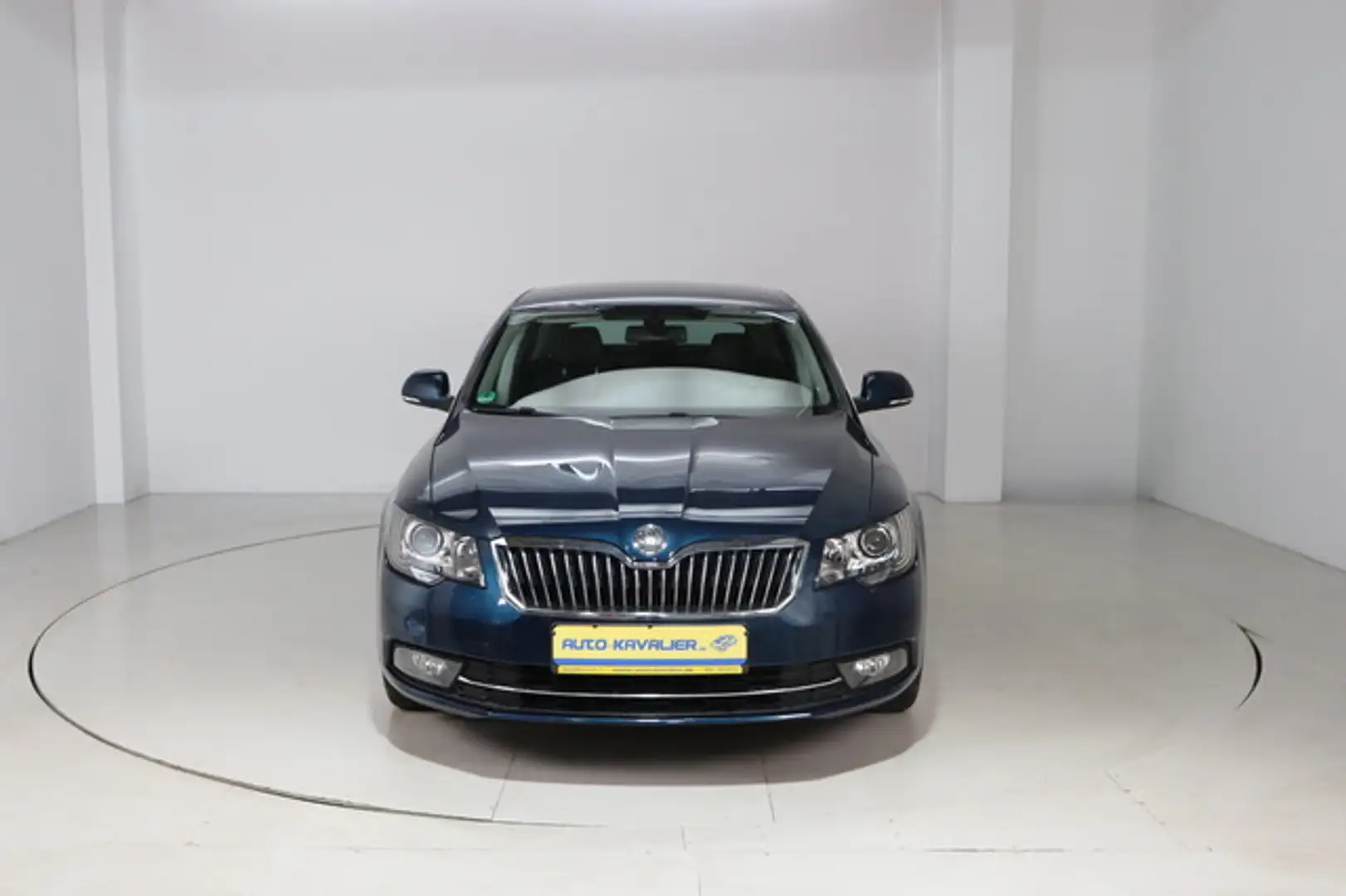 Skoda Superb * Memory * Alcantara * PDC Modrá - 2