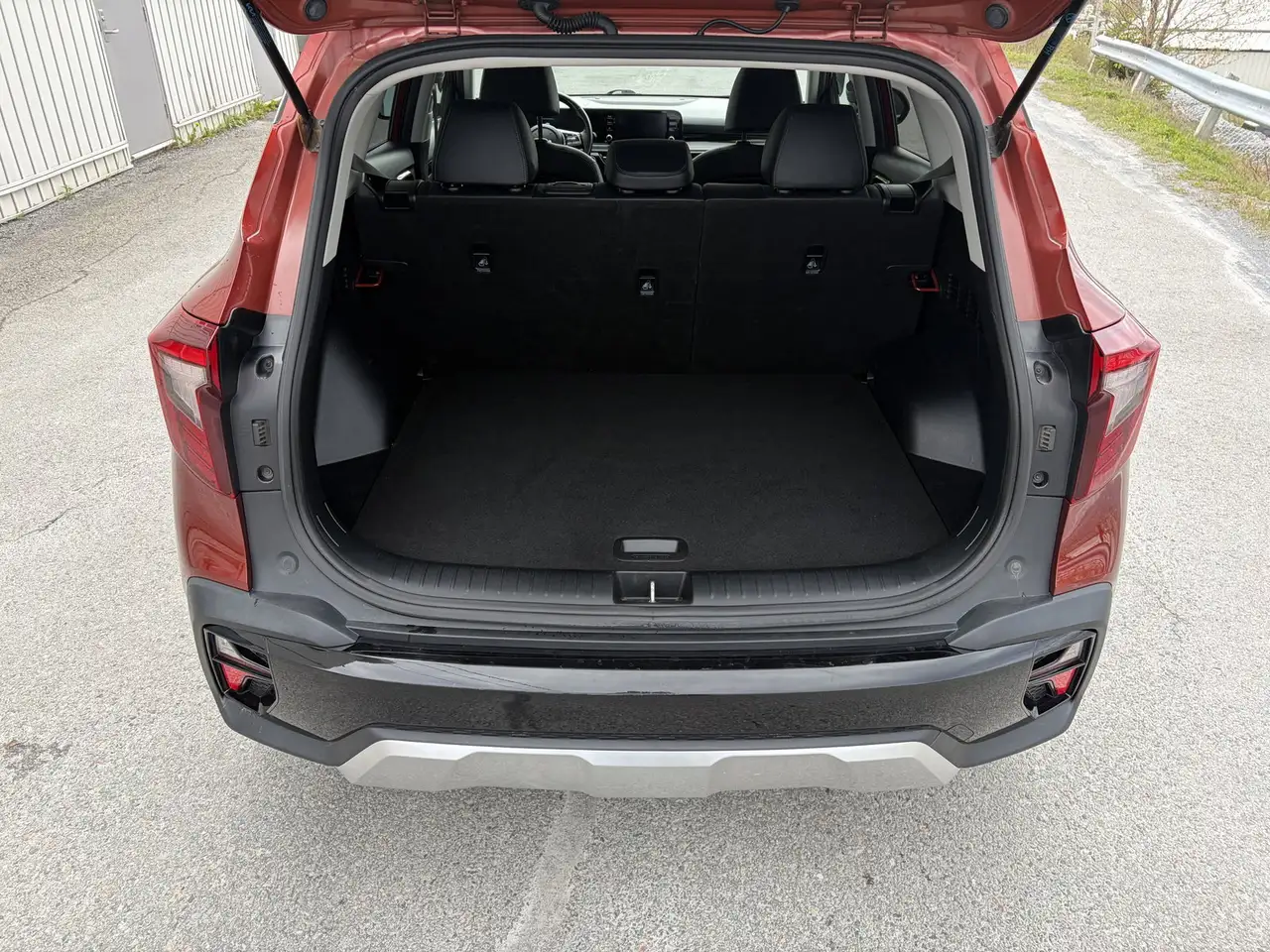 Kia Seltos снимка Kia Seltos
