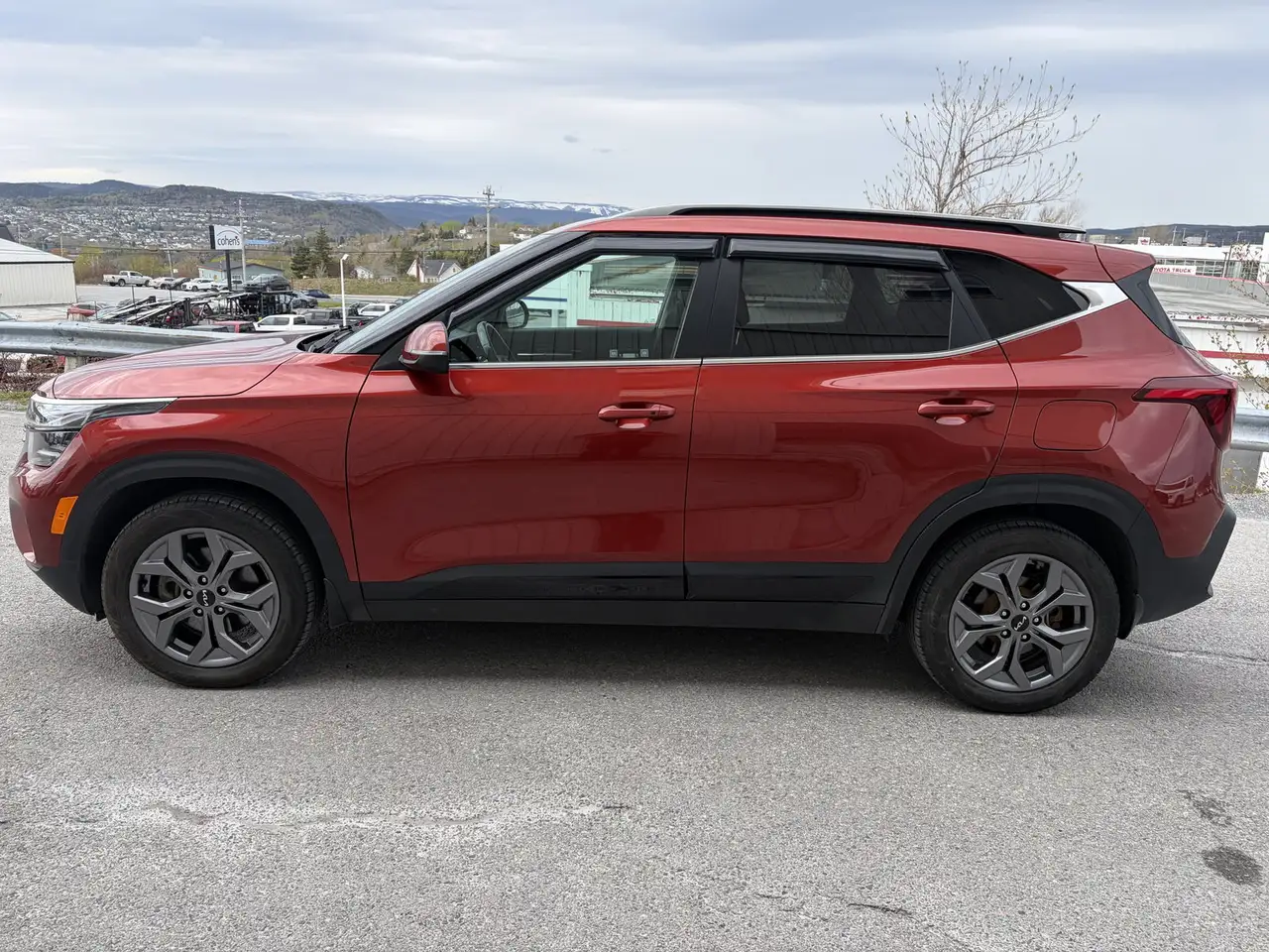 Kia Seltos снимка Kia Seltos