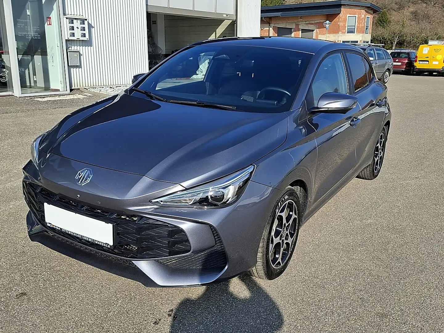 MG MG3 1,5 Hybrid+ Luxury Aut. "Eintauschbonus 2.000,-" Grau - 1
