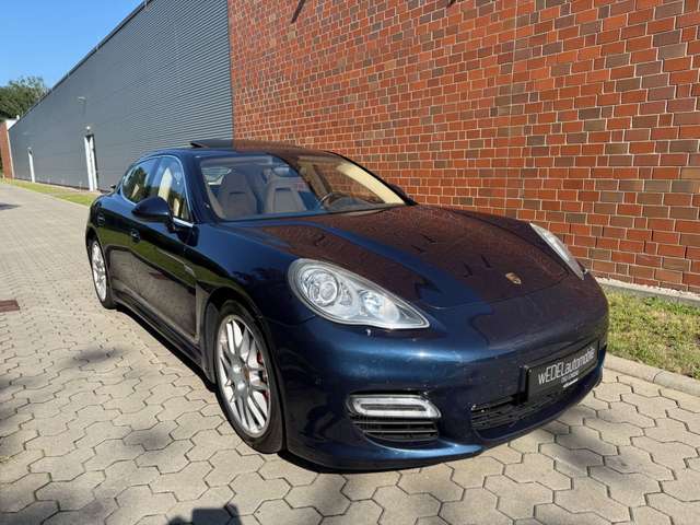Imagine Porsche Panamera 4.8Turbo-Burmester-Xenon-Leder-Kamera