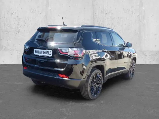 Jeep Compass view 2
