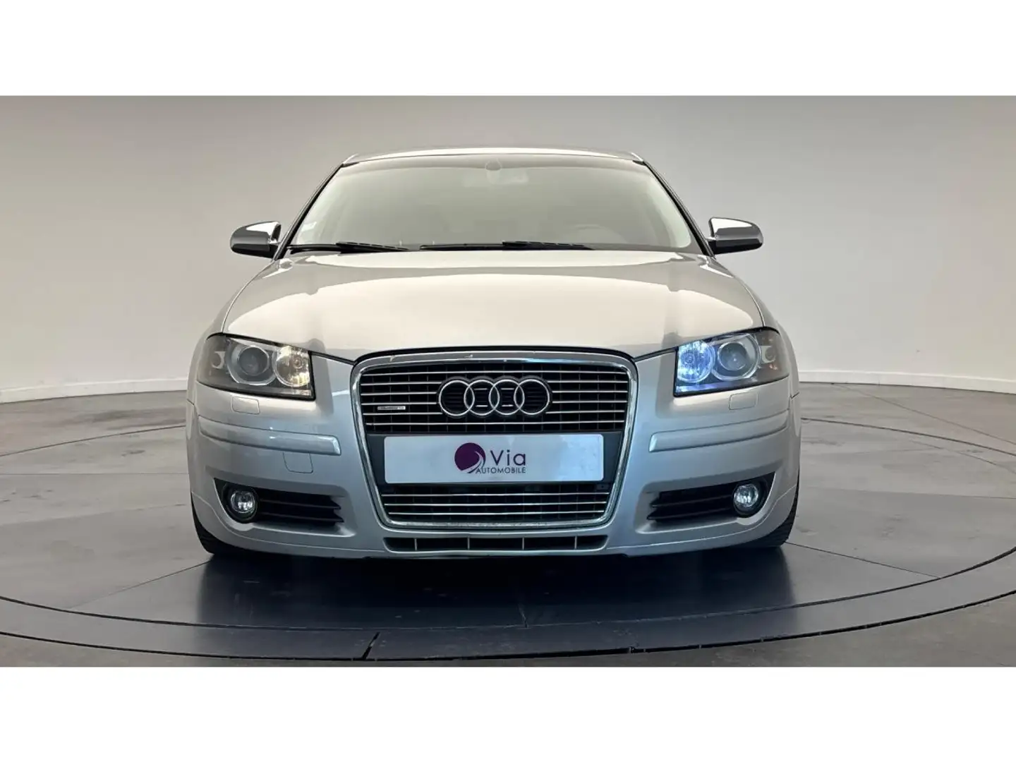 Audi A3 SportBack Quattro 3.2i V6 -8P Ambition Luxe /  Sie Gris - 2