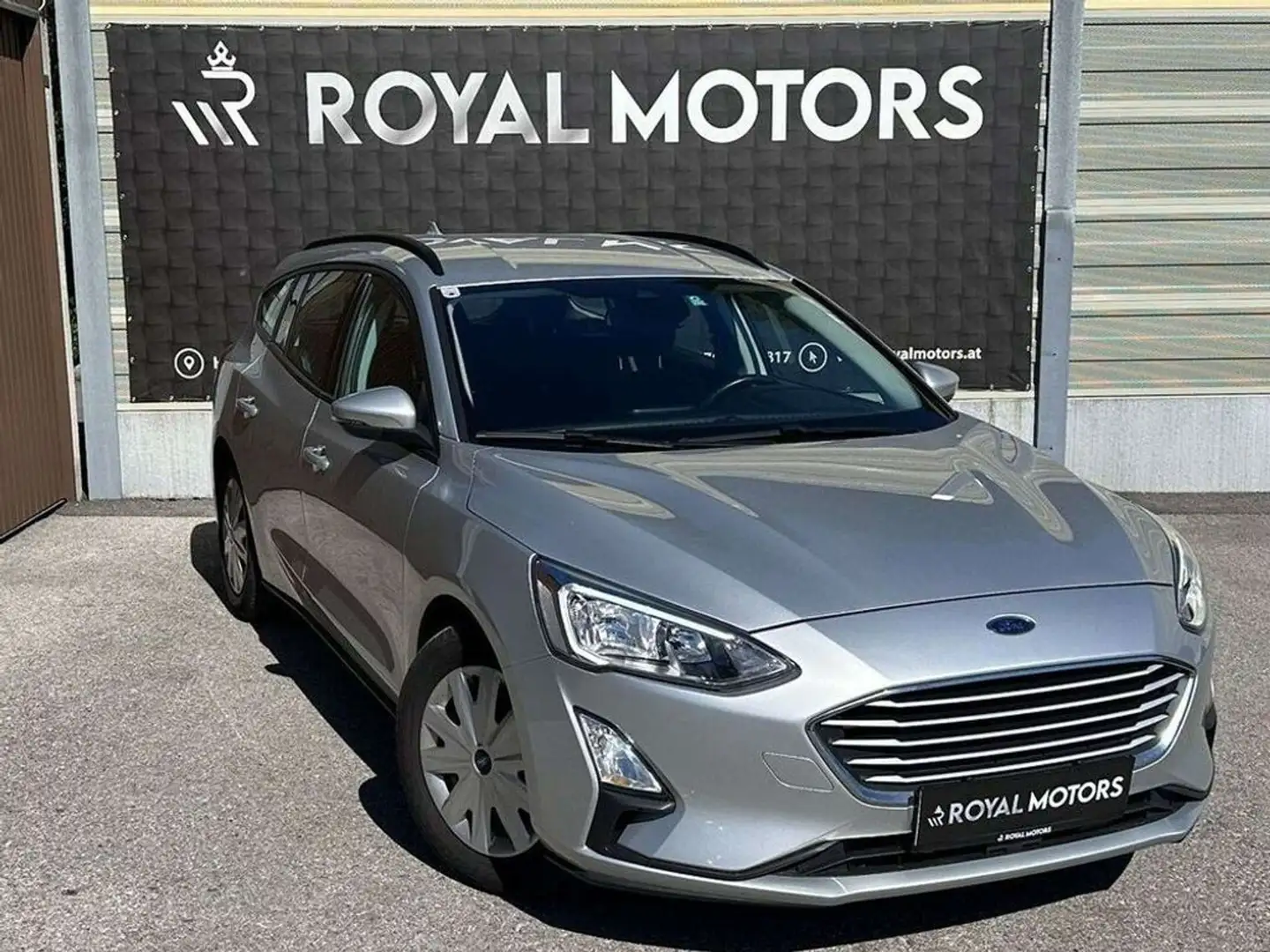 Ford Focus Trend Silber - 1