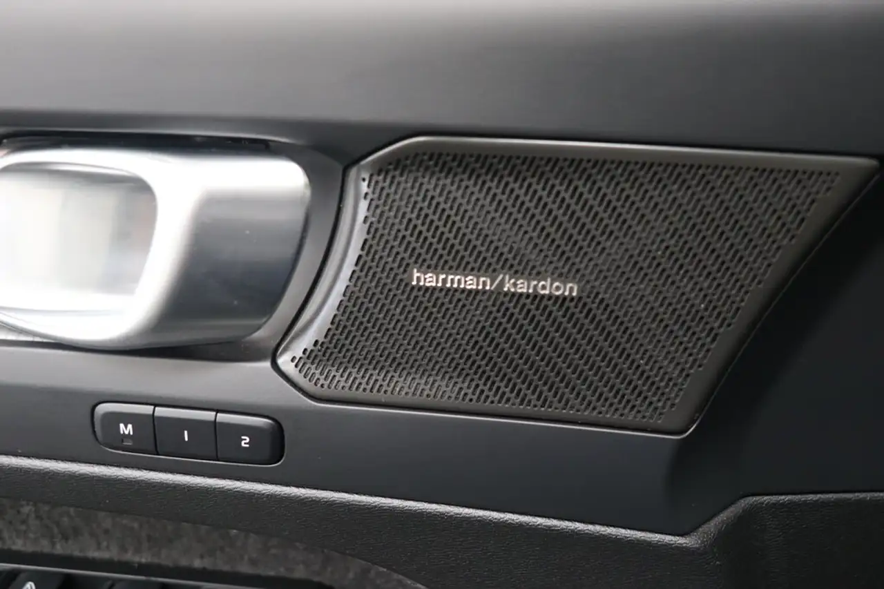 Volvo XC40 B3 Mild Hybrid Plus Dark Leder Adaptieve cruise Control BLIS Camera 360 Memory, миниатюра 25