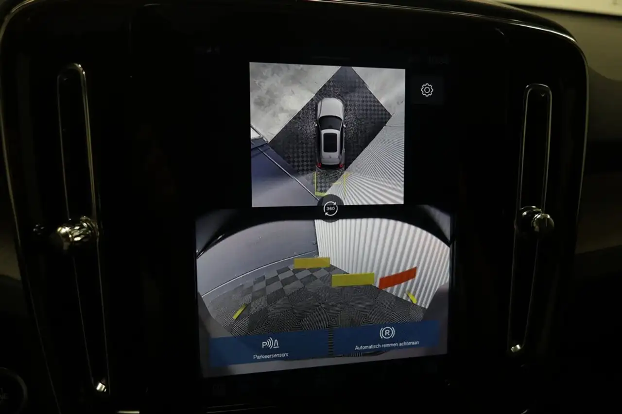 Volvo XC40 B3 Mild Hybrid Plus Dark Leder Adaptieve cruise Control BLIS Camera 360 Memory, миниатюра 12