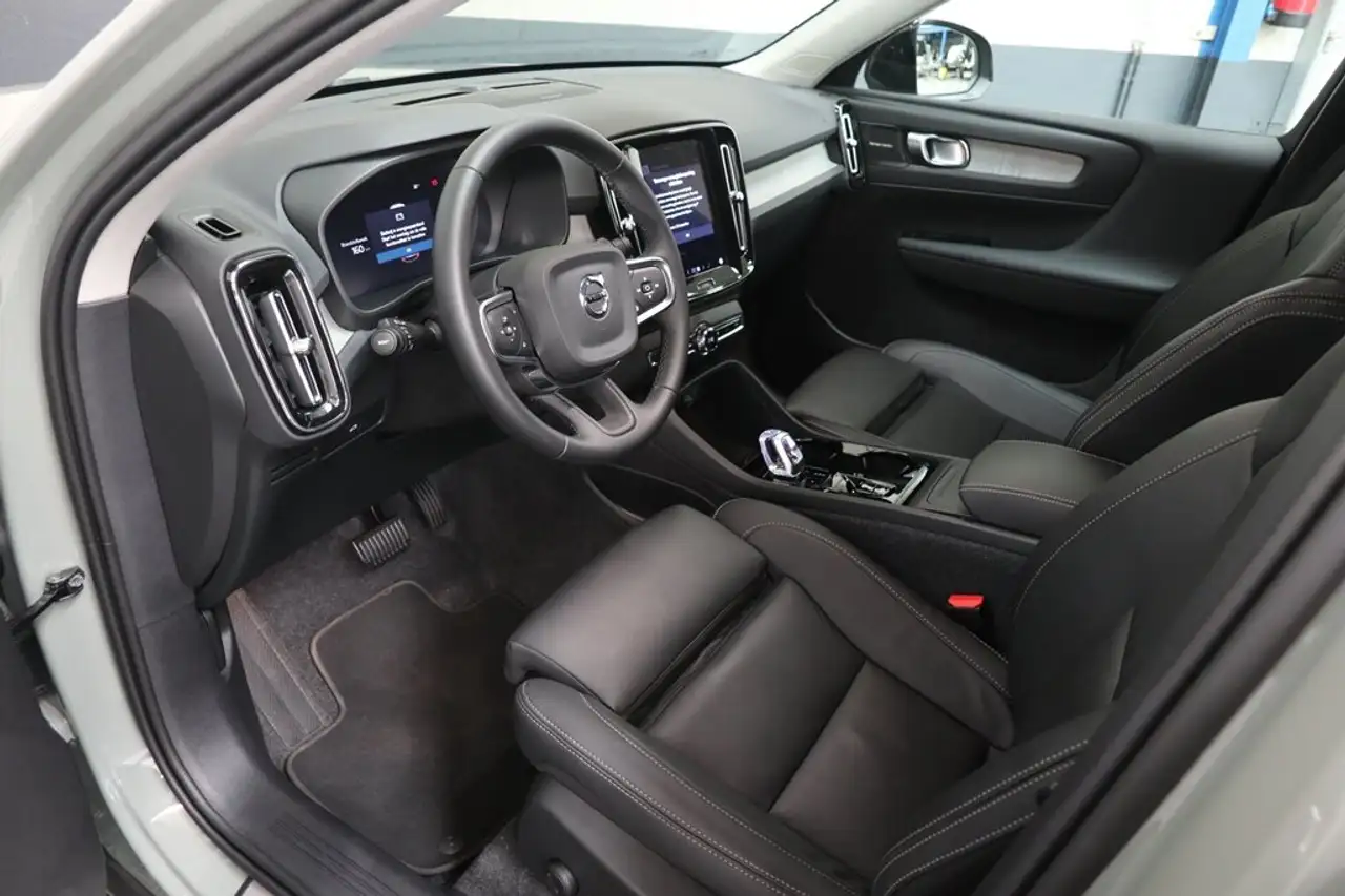 Volvo XC40 B3 Mild Hybrid Plus Dark Leder Adaptieve cruise Control BLIS Camera 360 Memory, миниатюра 3