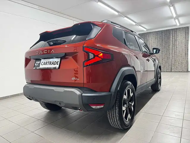 Dacia Duster view 6