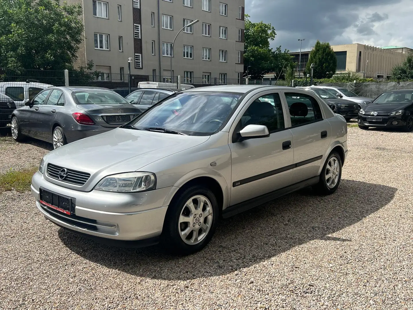 Opel Astra 1.2 16V Selection Klima 25TKM 1. Hand Argent - 1