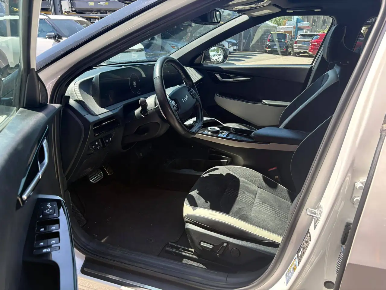 Kia EV6 снимка Kia EV6