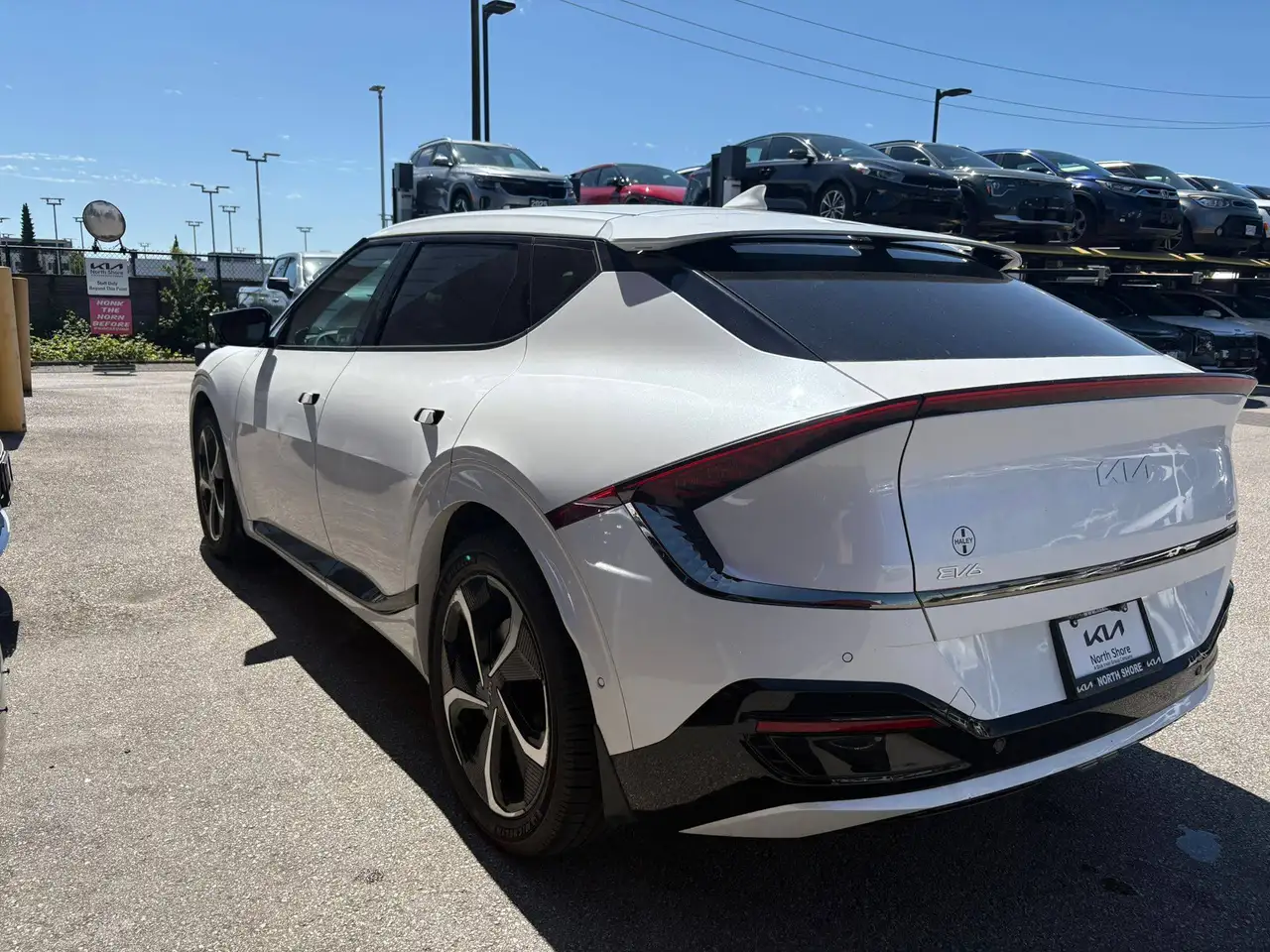 Kia EV6 снимка Kia EV6