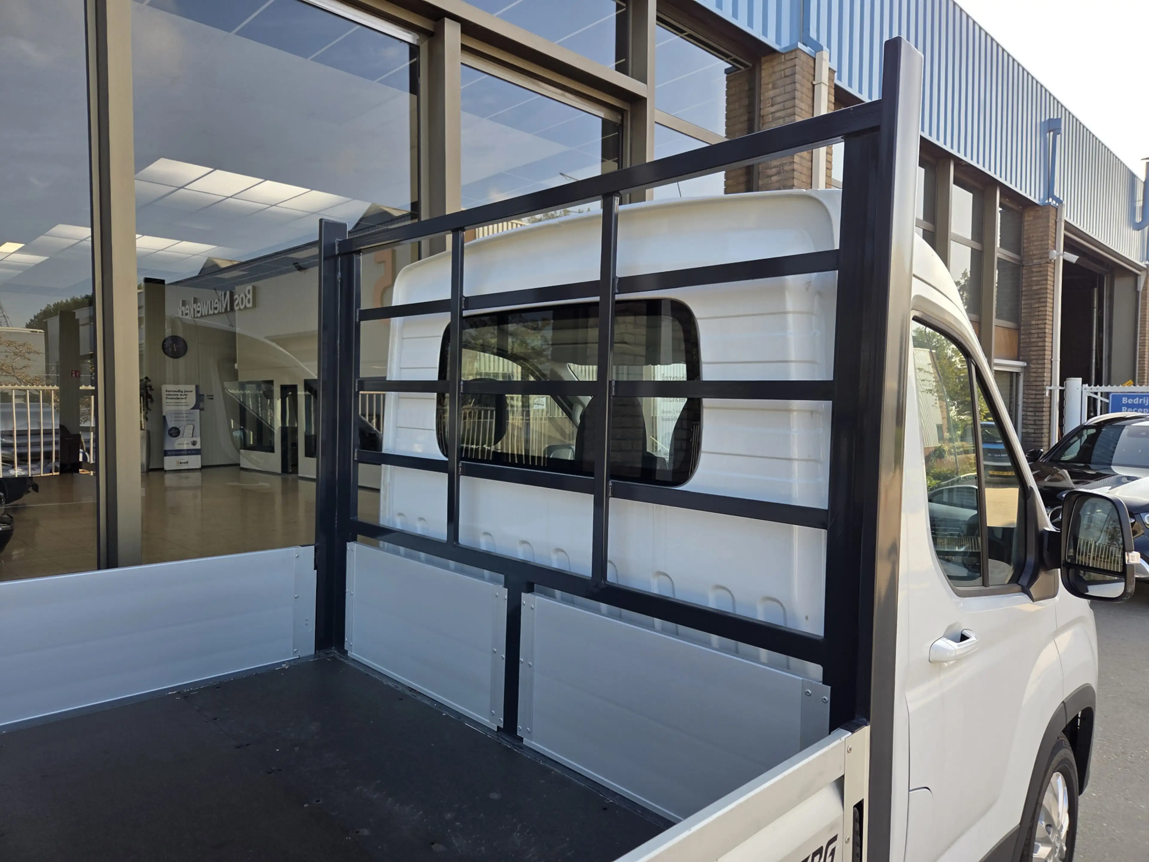 Maxus eDeliver 9 L4 65 kWh Airco Cruisecontrol Stoelverwarming Open — photo 9