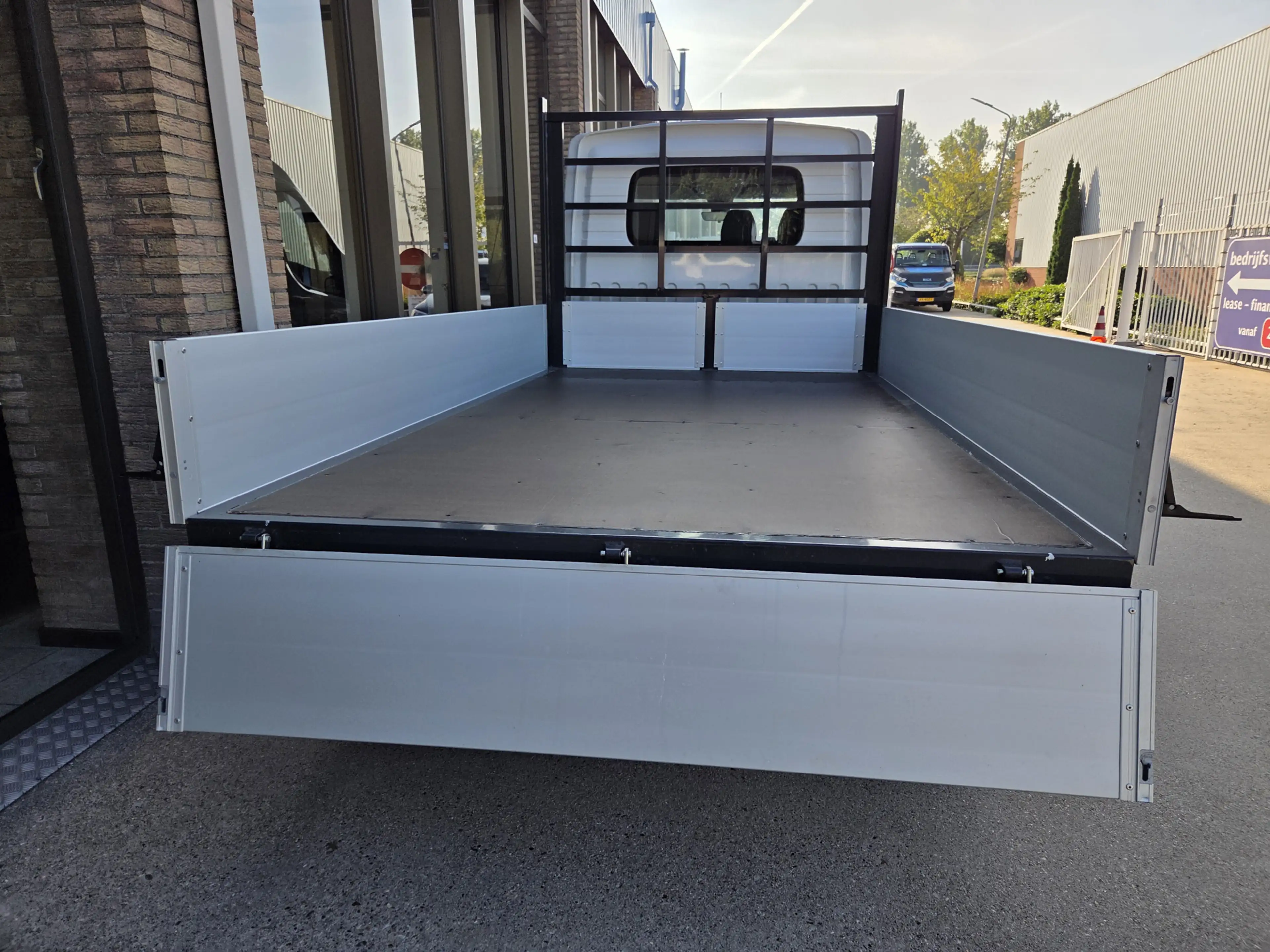 Maxus eDeliver 9 L4 65 kWh Airco Cruisecontrol Stoelverwarming Open — photo 8