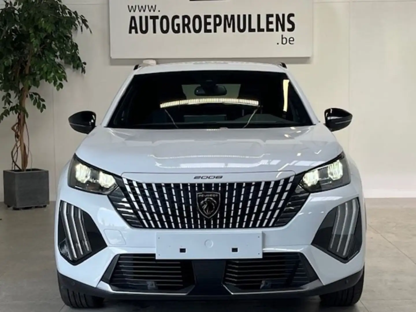 Peugeot 2008 Allure 1.2 Turbo parelmoer wit Weiß - 2