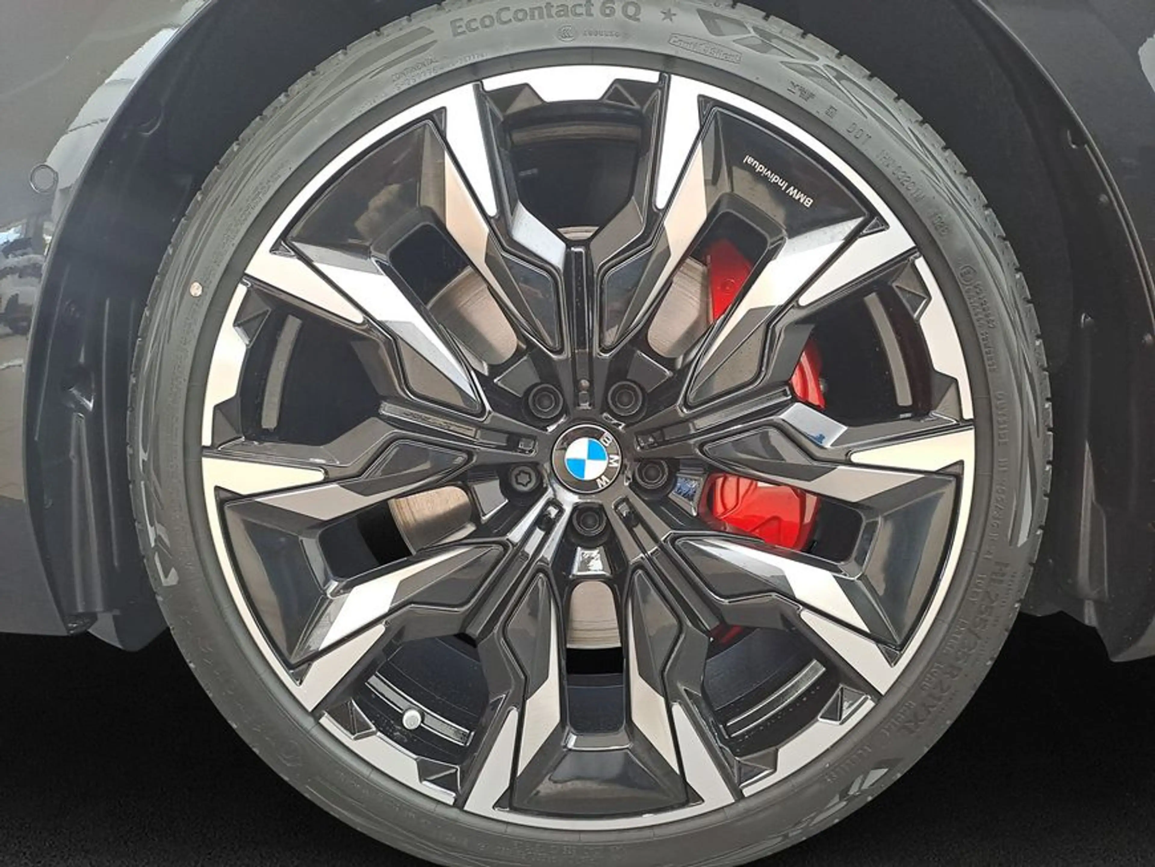 BMW 550 550e xDrive Aut. 230 kW, 4-türig — photo 8