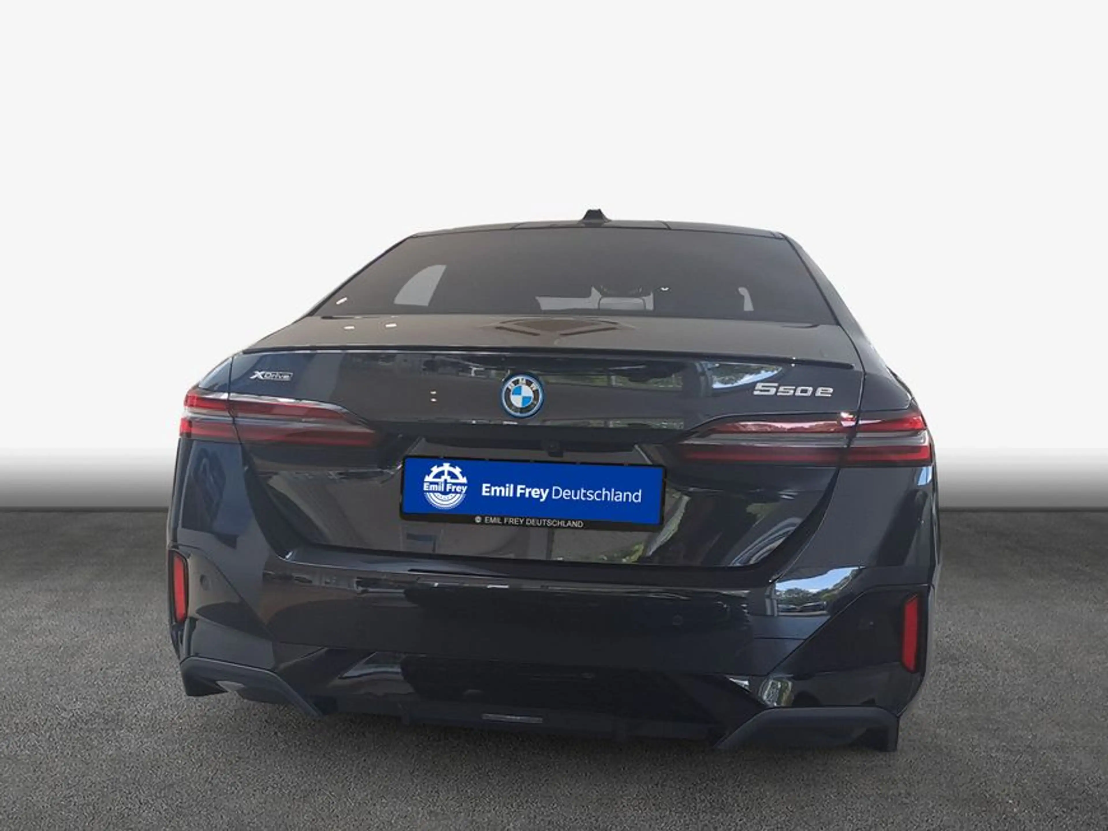 BMW 550 550e xDrive Aut. 230 kW, 4-türig — photo 6