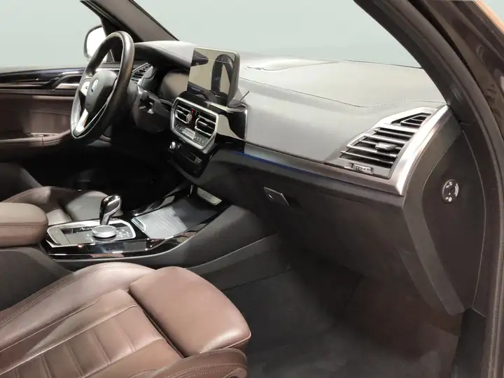 BMW X3 2022, foto 8