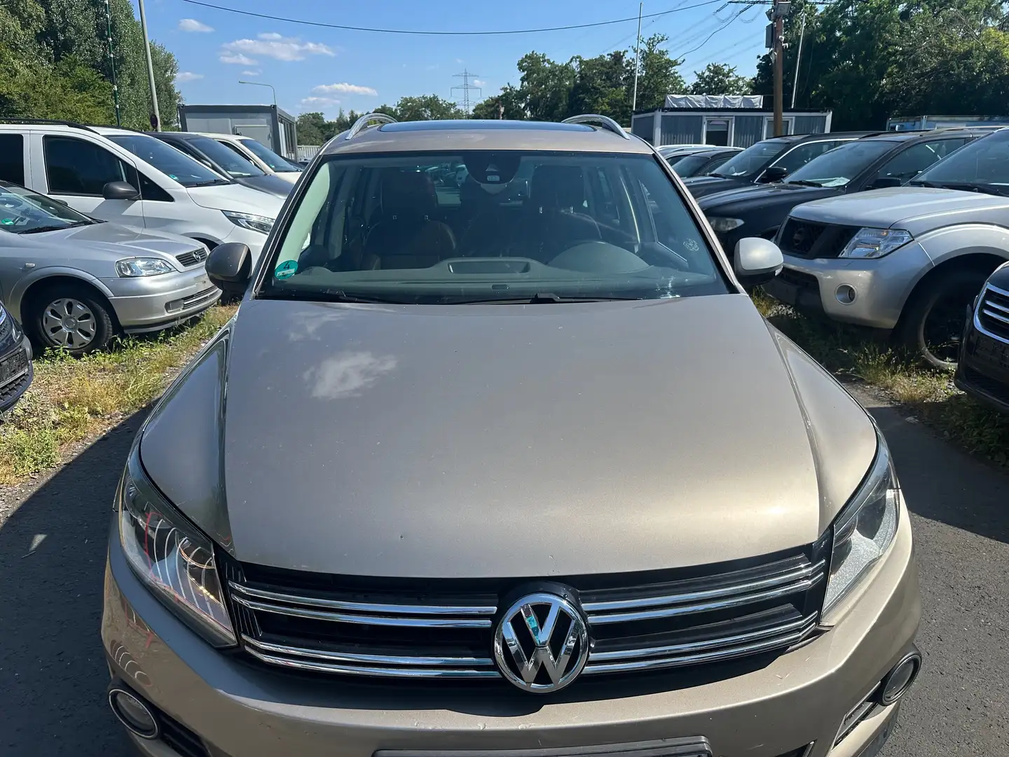 Volkswagen Tiguan 2.0 TDI 4Motion DSG F-1 Exclusive Leder Panorama Gris - 2