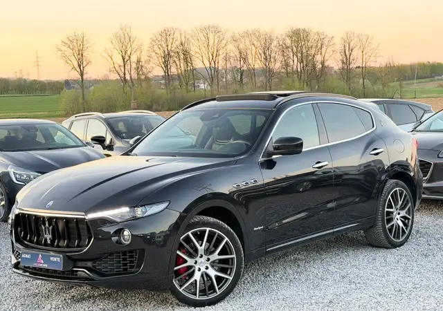 Maserati Levante Levante 3.0 V6 BiTurbo Q4 - FULL OPTIONS