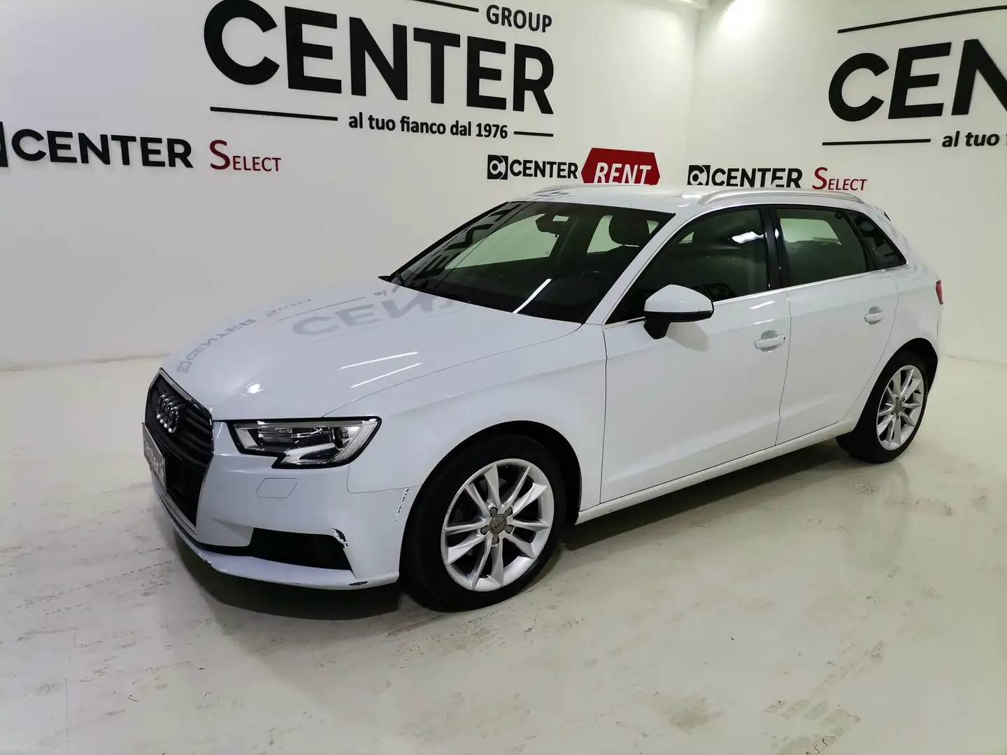 Audi A3 1.6 TDI Bianco - 1