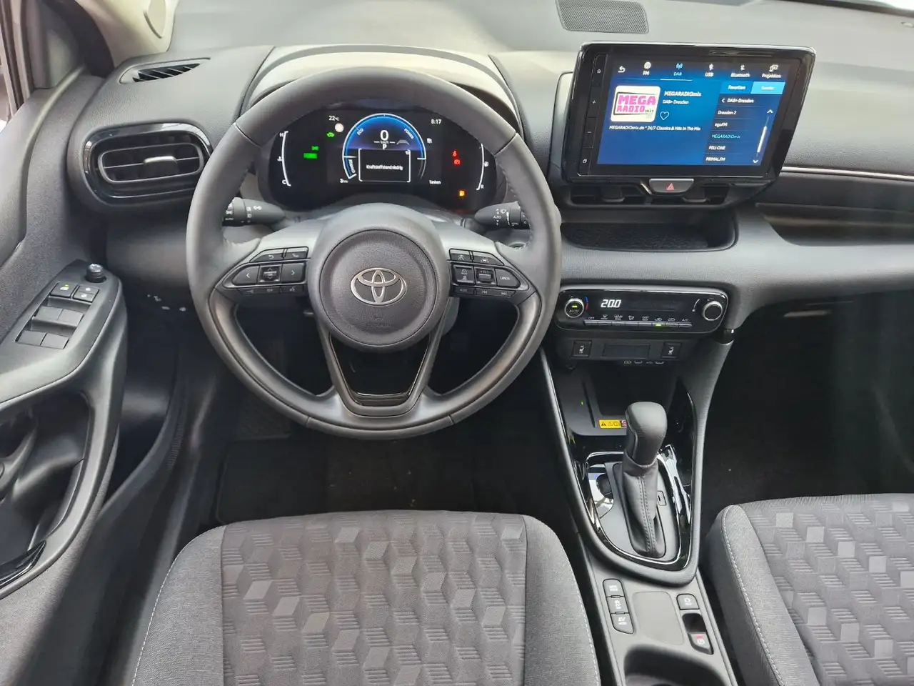 Toyota Yaris 1,5L Hybrid Teamplayer Comfort Paket 10