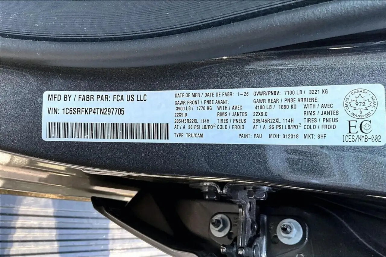 RAM 1500 снимка RAM 1500