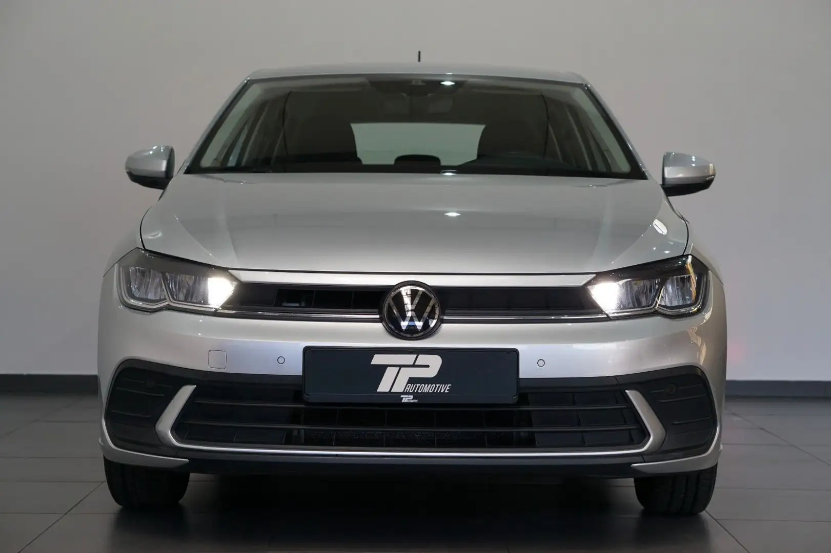 Volkswagen Polo TSI Life 1.Hand *LED *Virtual *SHZ *PDC v/h Silber - 2