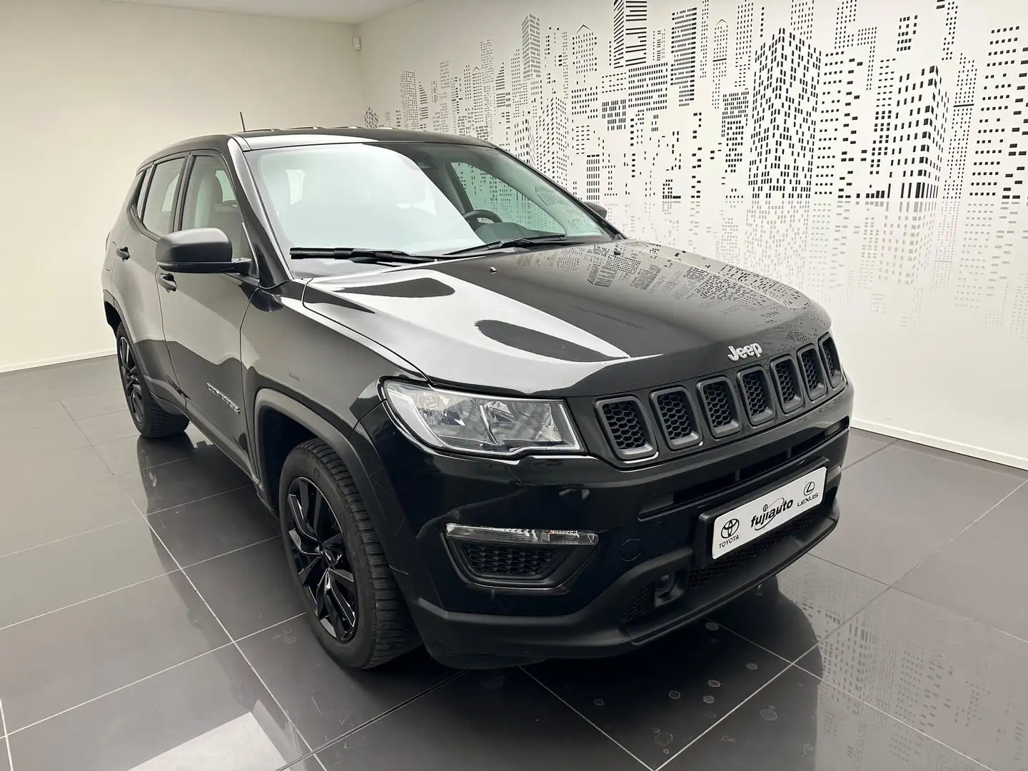 Jeep Compass Compass 1.3 Turbo T4 2WD Longitude (2021/09 -> 2022/07) Schwarz - 2