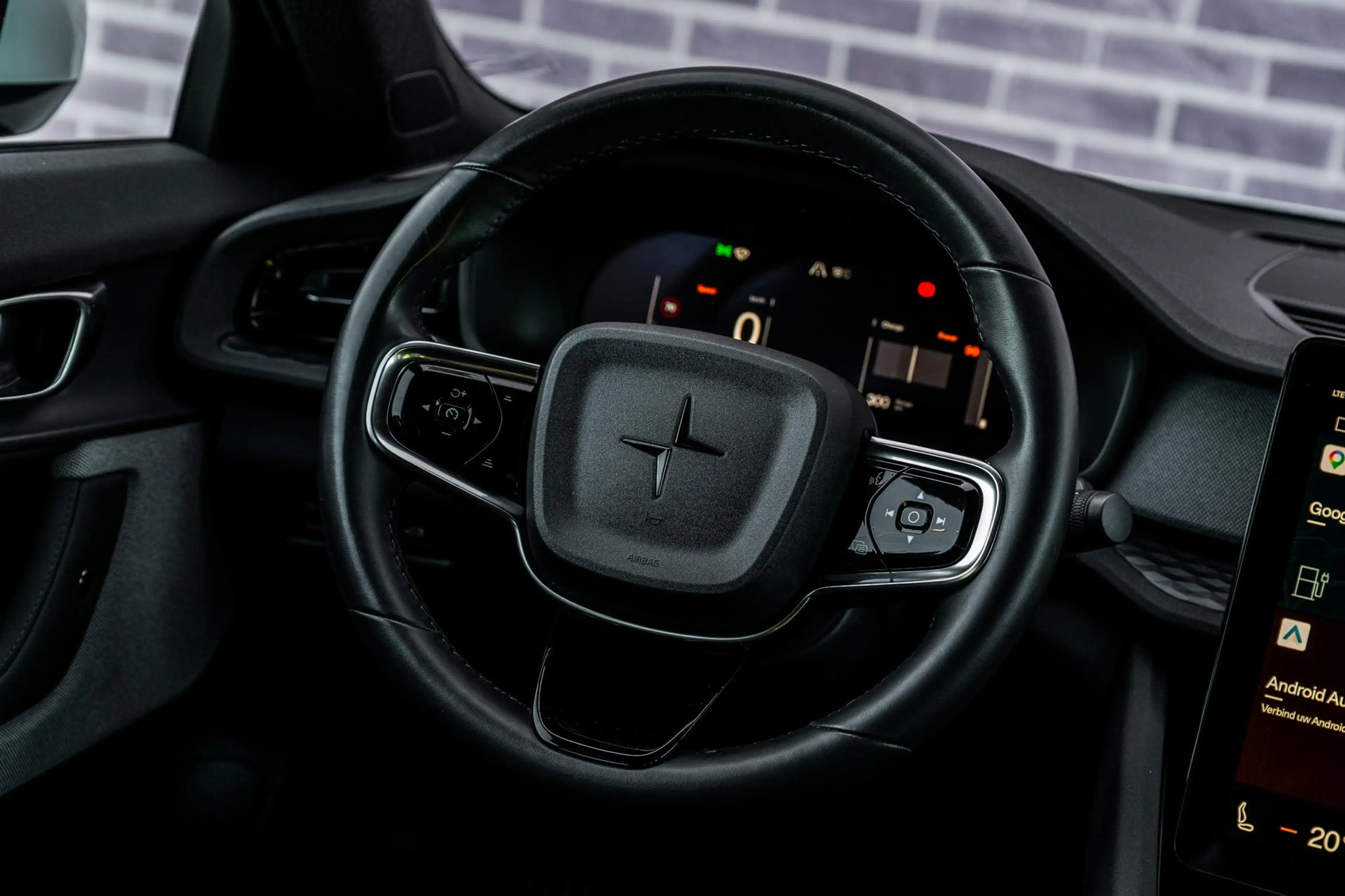 Polestar 2 Standard Range Single Motor 63kWh | Achteruitrijca — photo 12