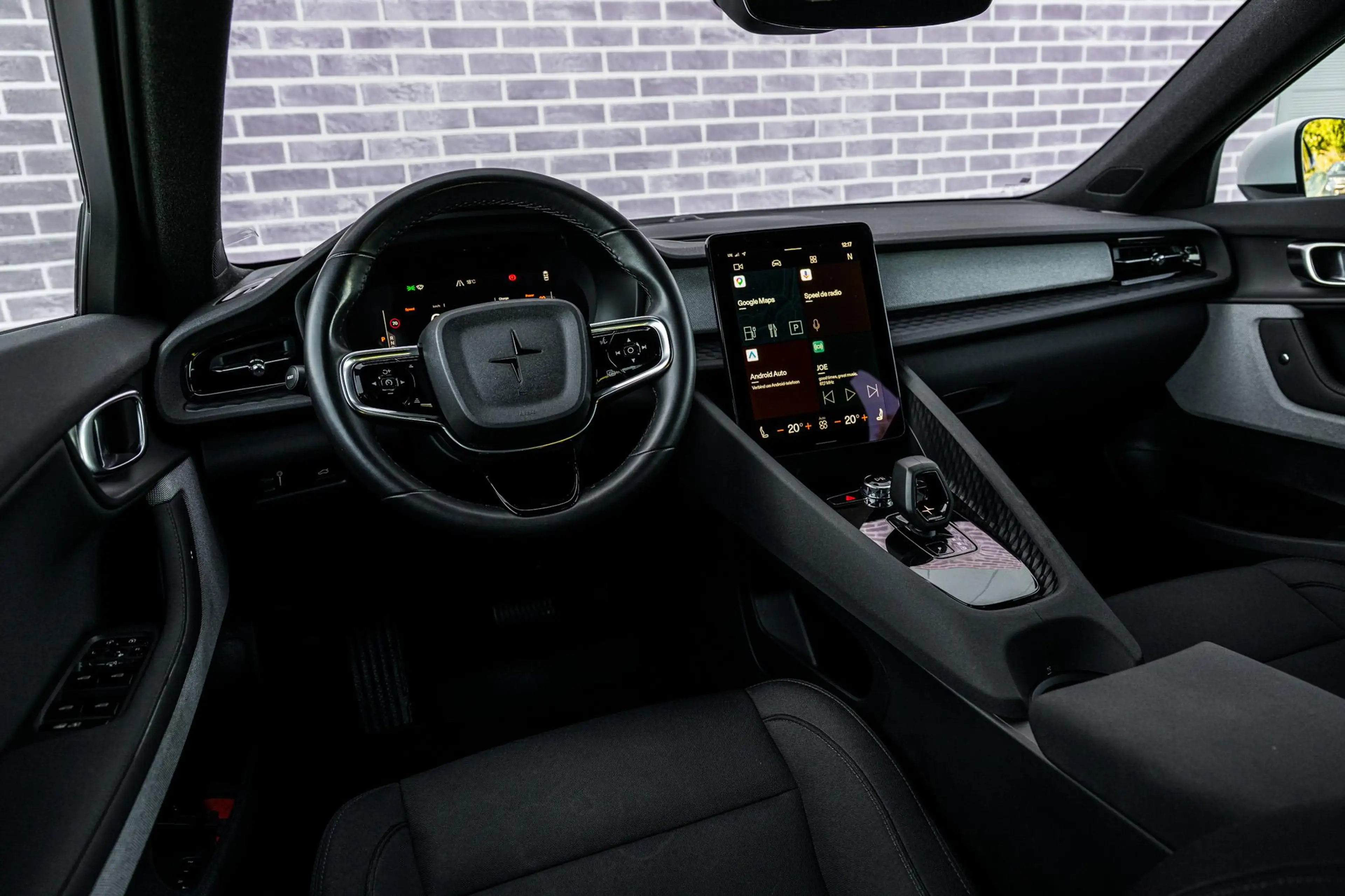 Polestar 2 Standard Range Single Motor 63kWh | Achteruitrijca — photo 11