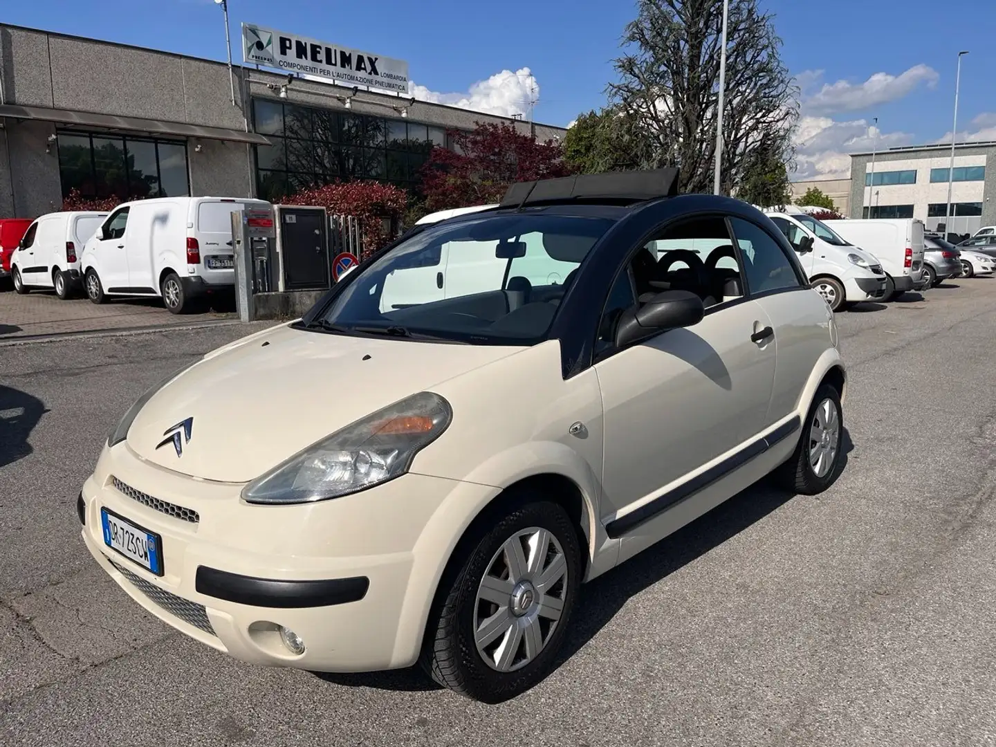 Citroen C3 C3 Pluriel 1.4 Elegance Giallo - 1