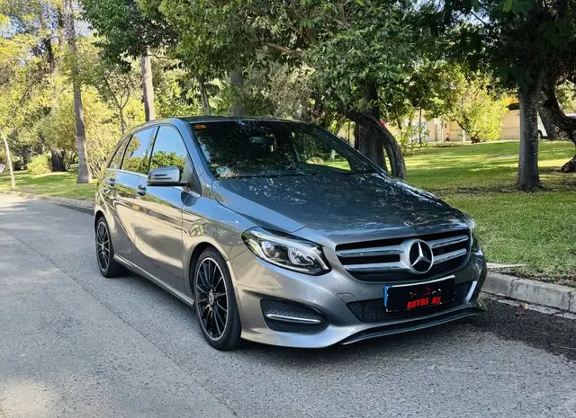 Mercedes-Benz B 200 200d 7G-DCT