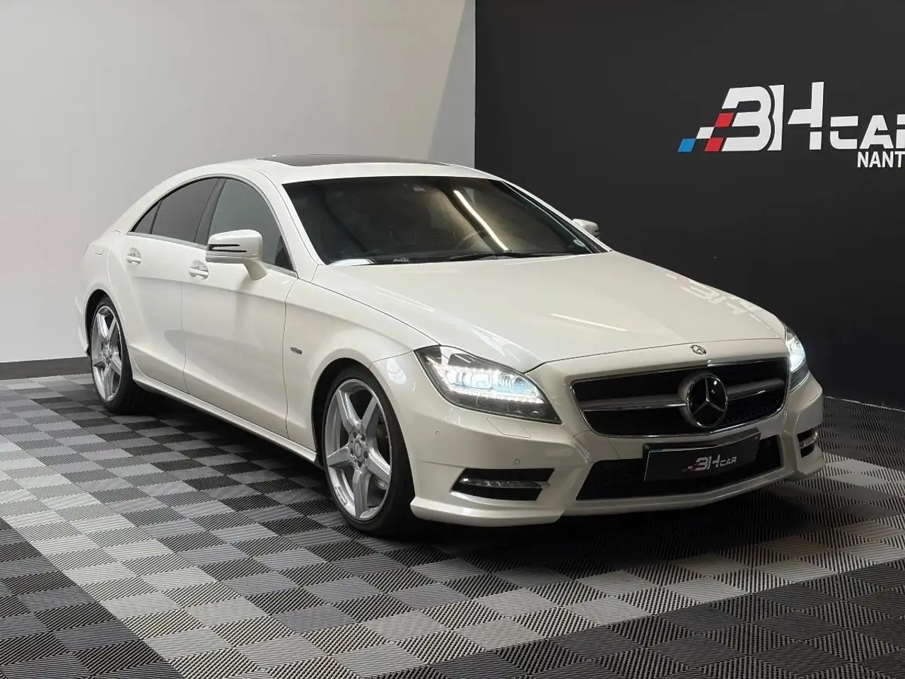 Mercedes-Benz CLS