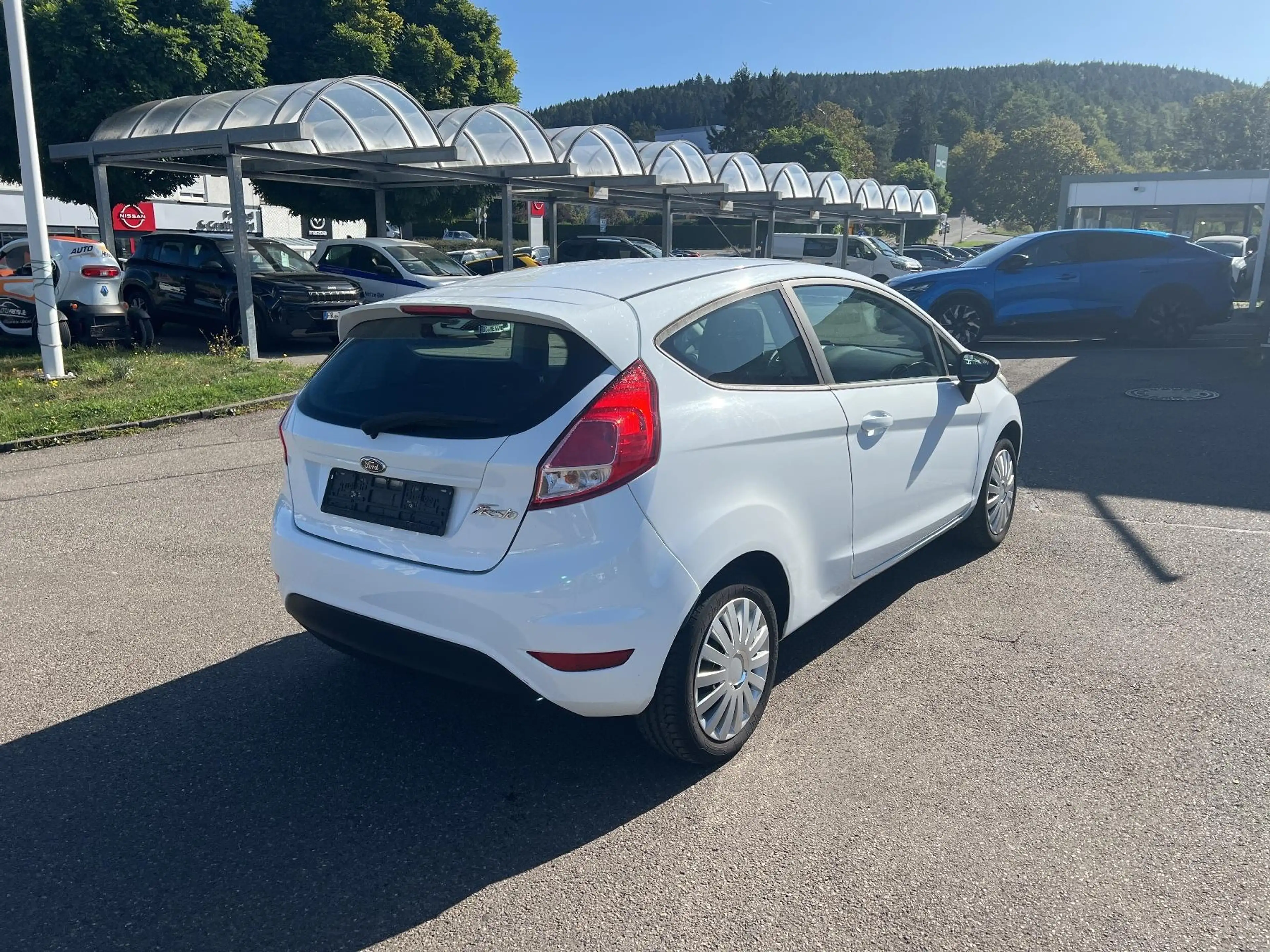 Ford Fiesta 1.25 Trend — photo 7