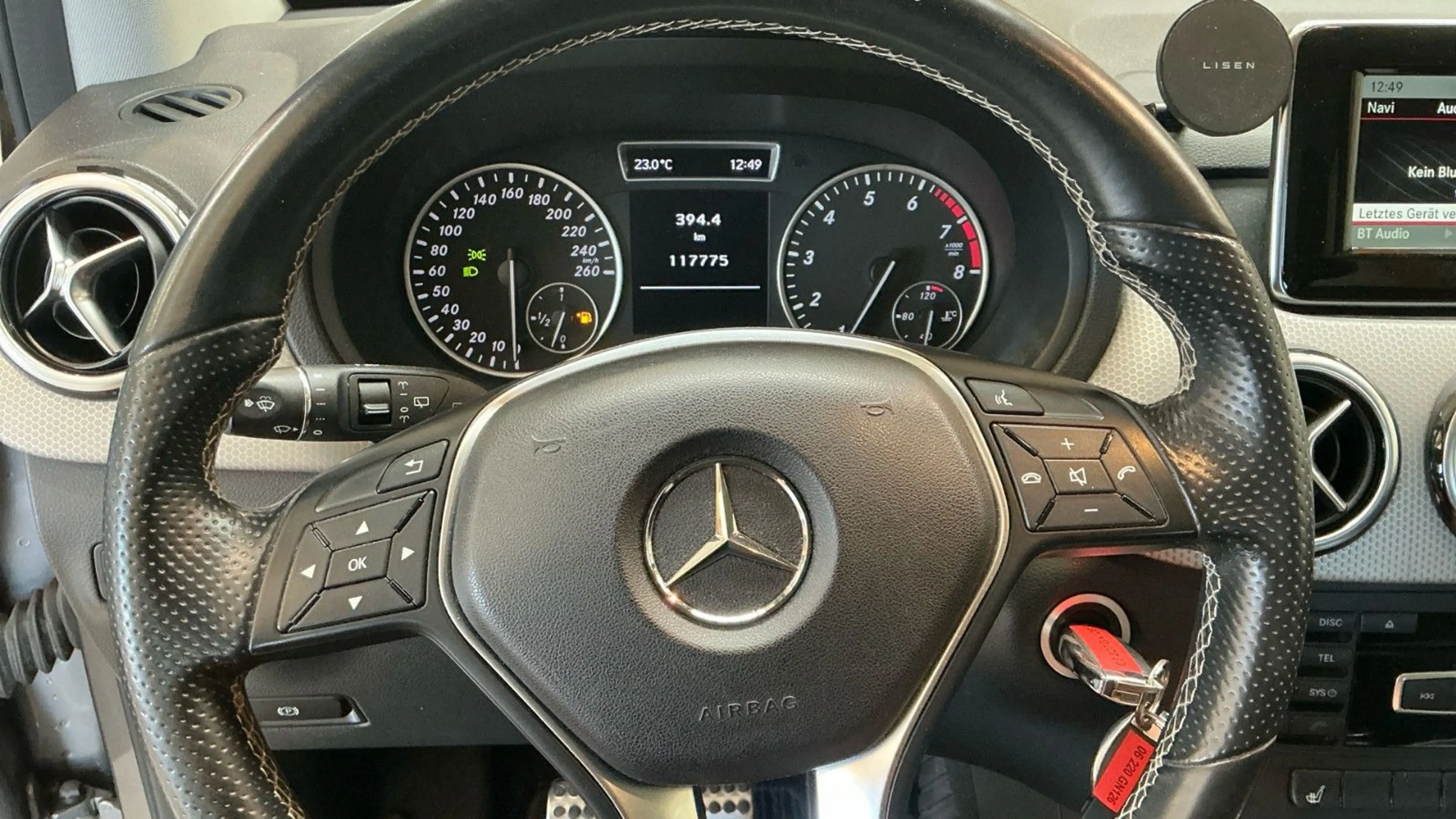 Mercedes-Benz B 180 B180 SPORTPAKET BI-XENON CAM NAVI TEMPO. SITZHZG — photo 6