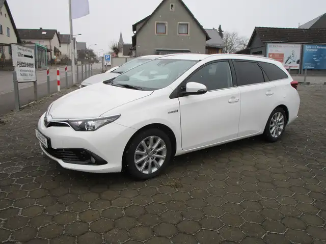 Toyota Auris Auris Touring Sports 1.8  Hybrid Auto. Edition S+