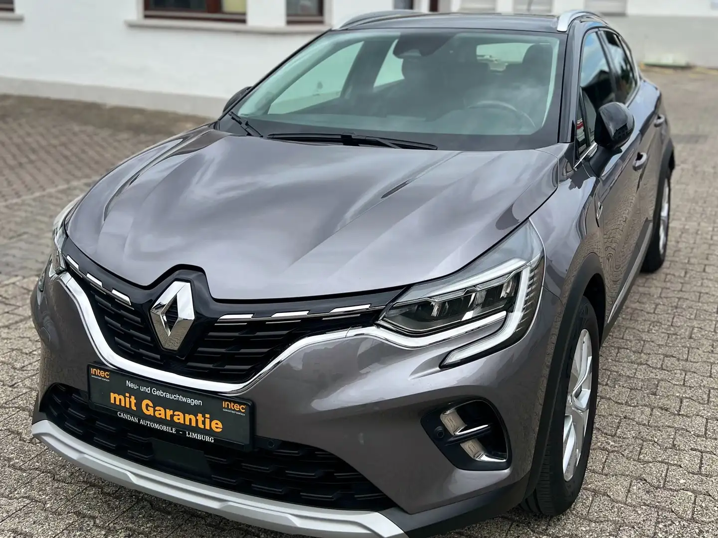 Renault Captur Intens*AUS 1.HAND*NAVI*KAMERA*SZH Gris - 1